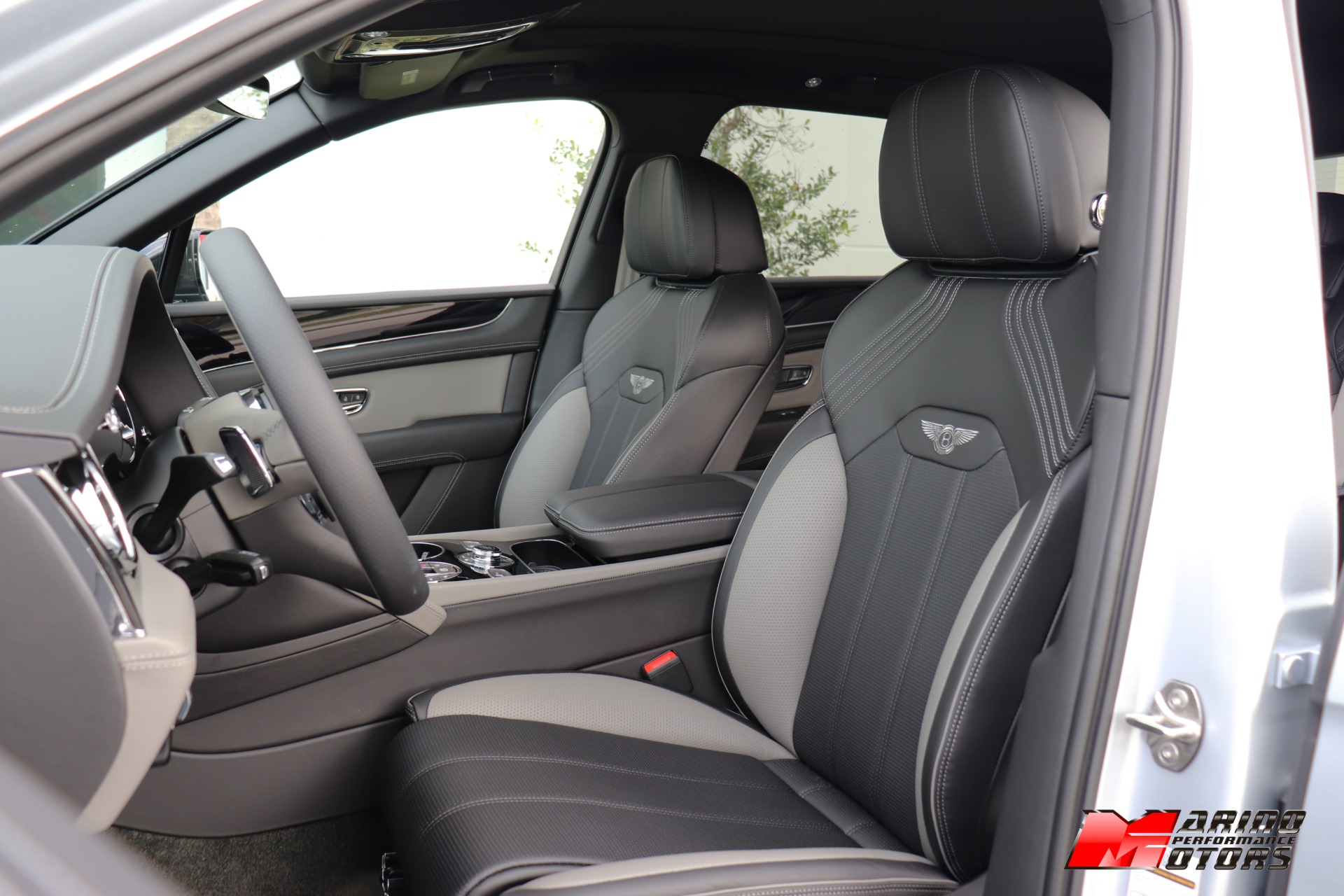 Used-2022-Bentley-Bentayga-S