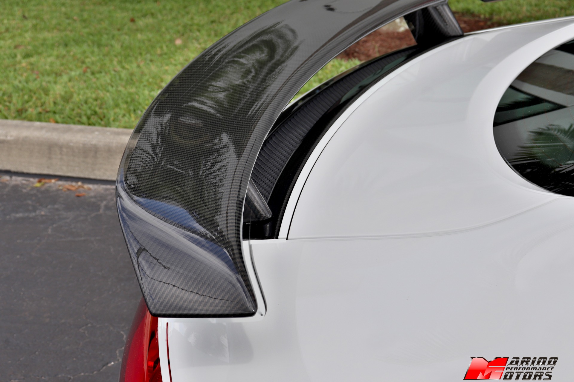 Used-2011-Audi-R8-52-quattro
