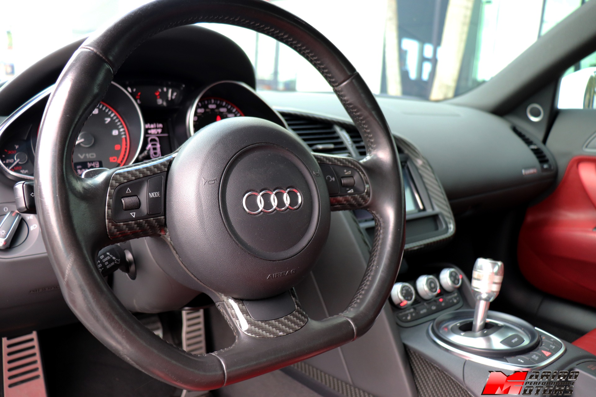 Used-2011-Audi-R8-52-quattro