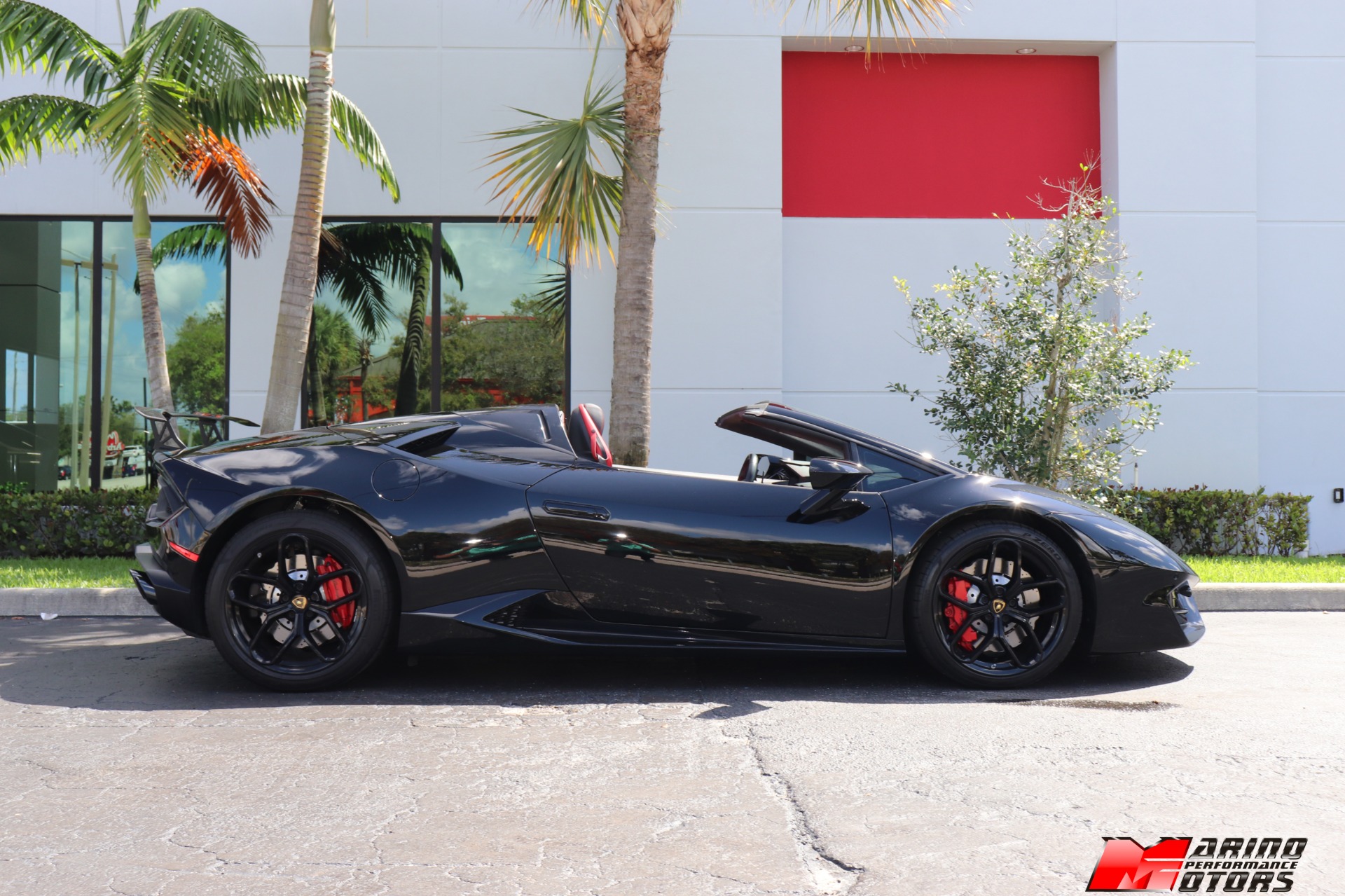 Used-2017-Lamborghini-Huracan-LP-580-2-Spyder