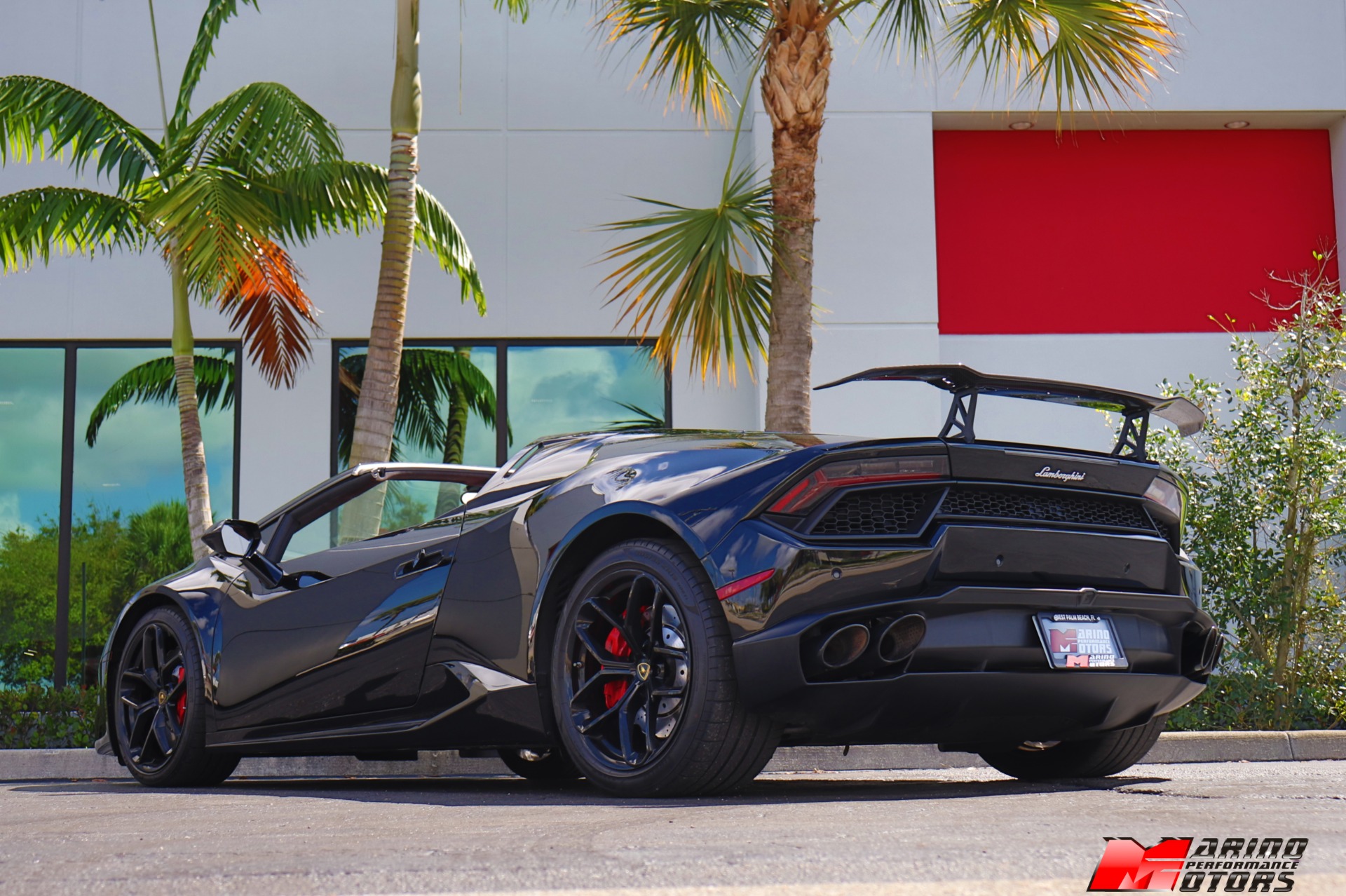 Used-2017-Lamborghini-Huracan-LP-580-2-Spyder