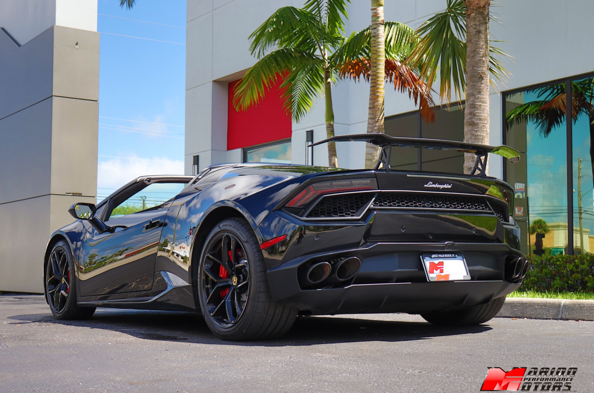 Used-2017-Lamborghini-Huracan-LP-580-2-Spyder