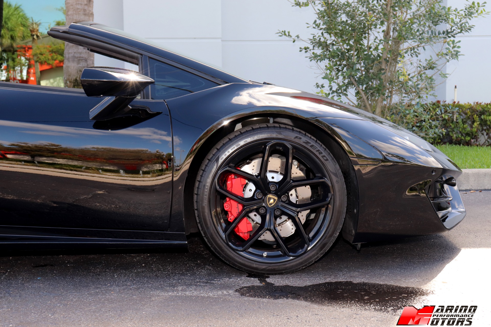 Used-2017-Lamborghini-Huracan-LP-580-2-Spyder