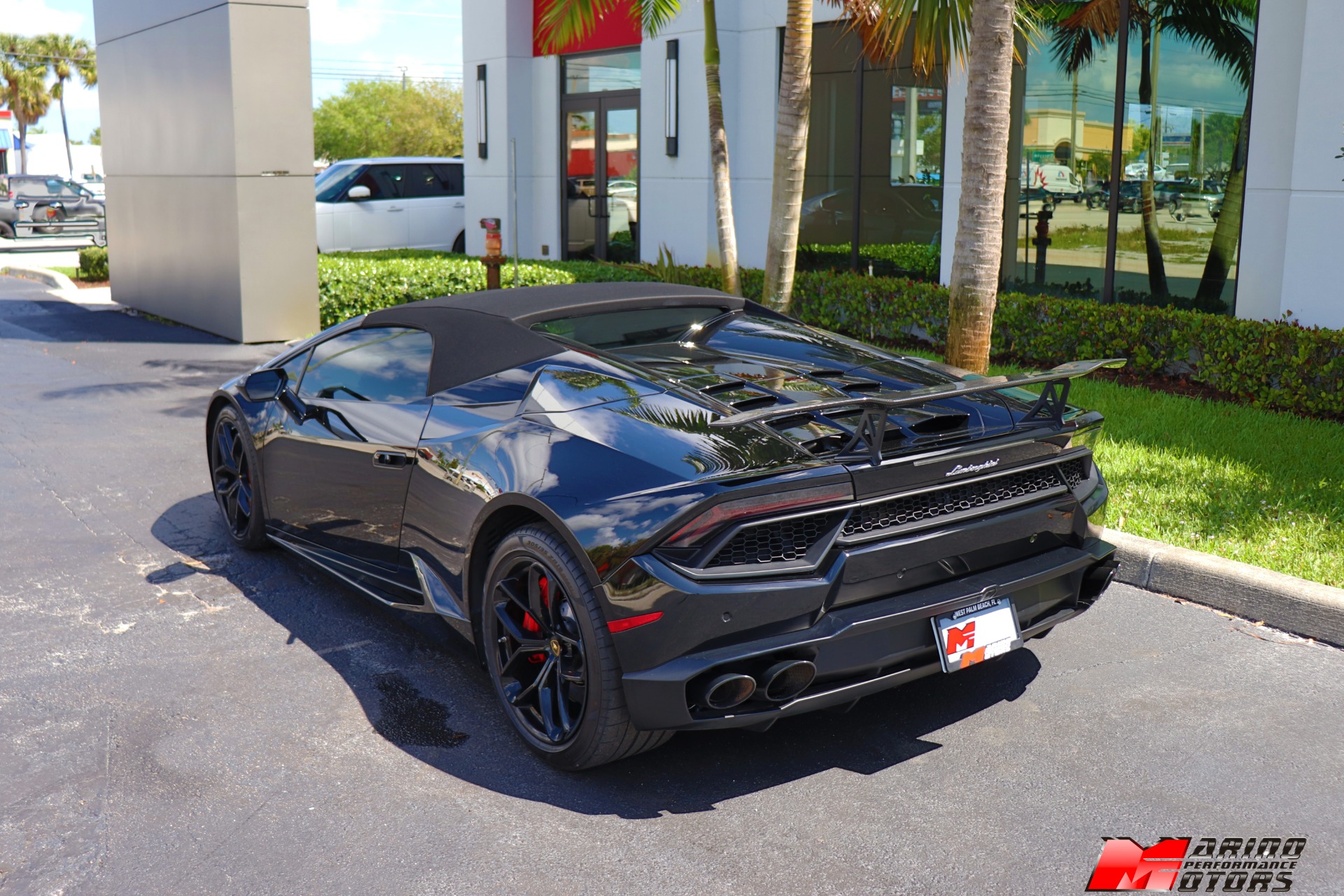 Used-2017-Lamborghini-Huracan-LP-580-2-Spyder