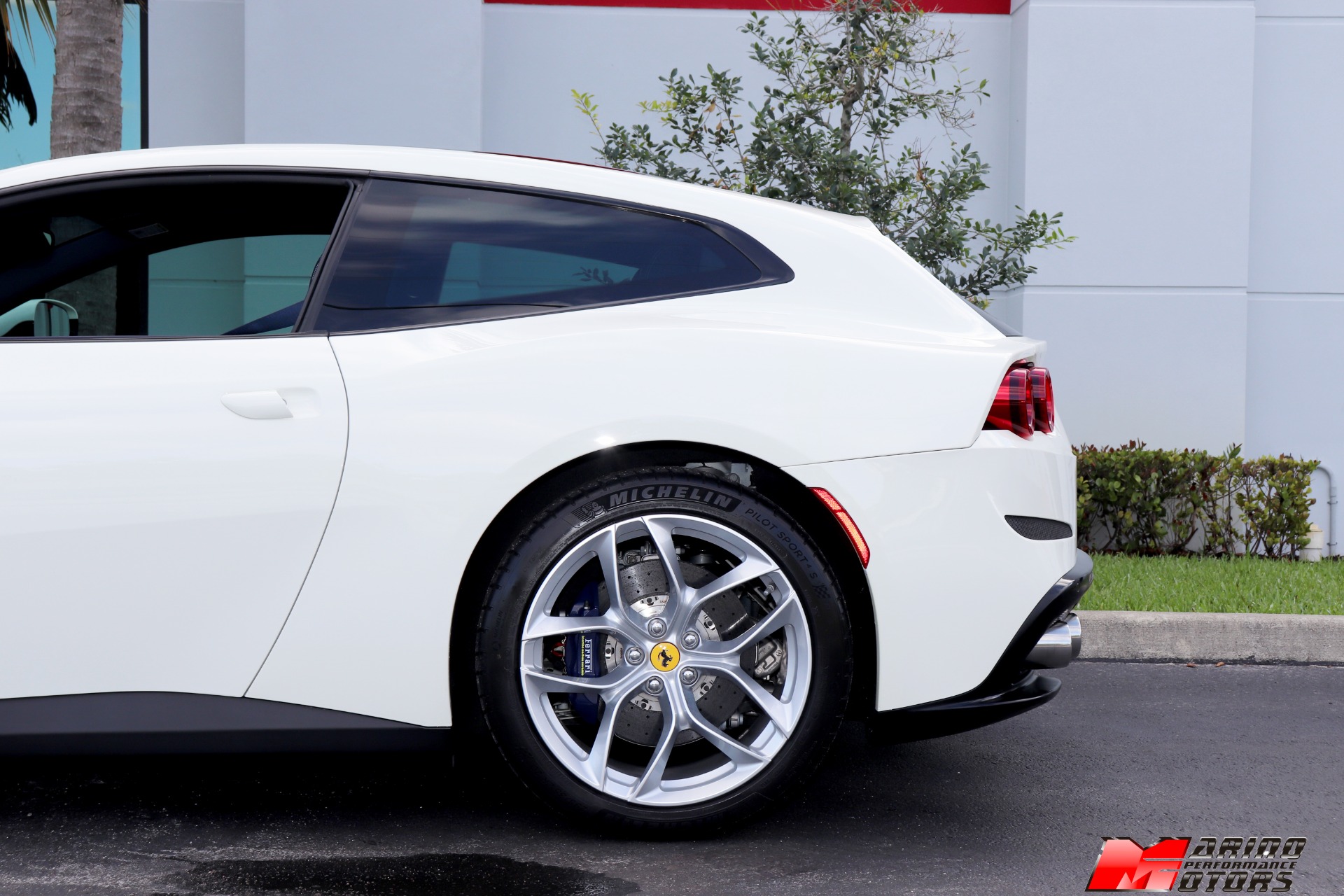 Used-2018-Ferrari-GTC4Lusso-T