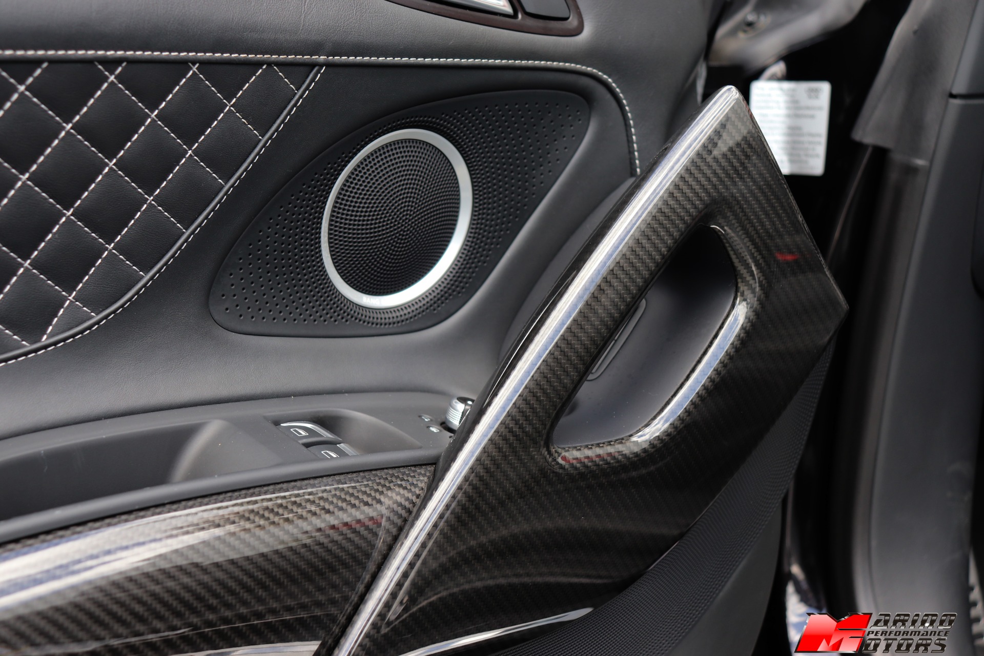 Used-2014-Audi-R8-52-quattro-Spyder