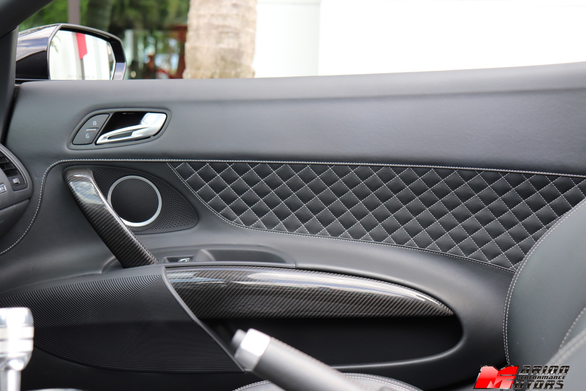 Used-2014-Audi-R8-52-quattro-Spyder