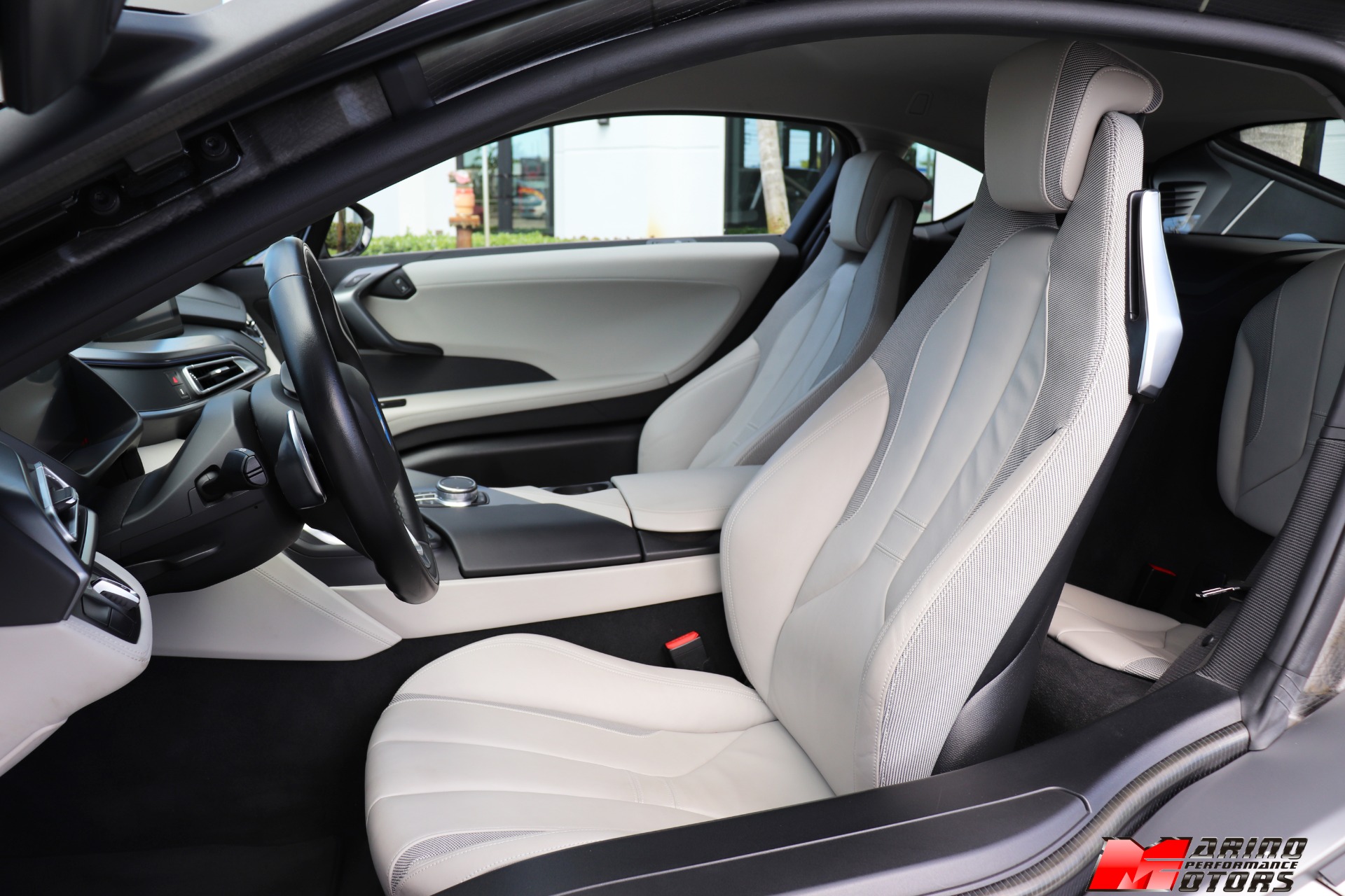Used-2017-BMW-i8