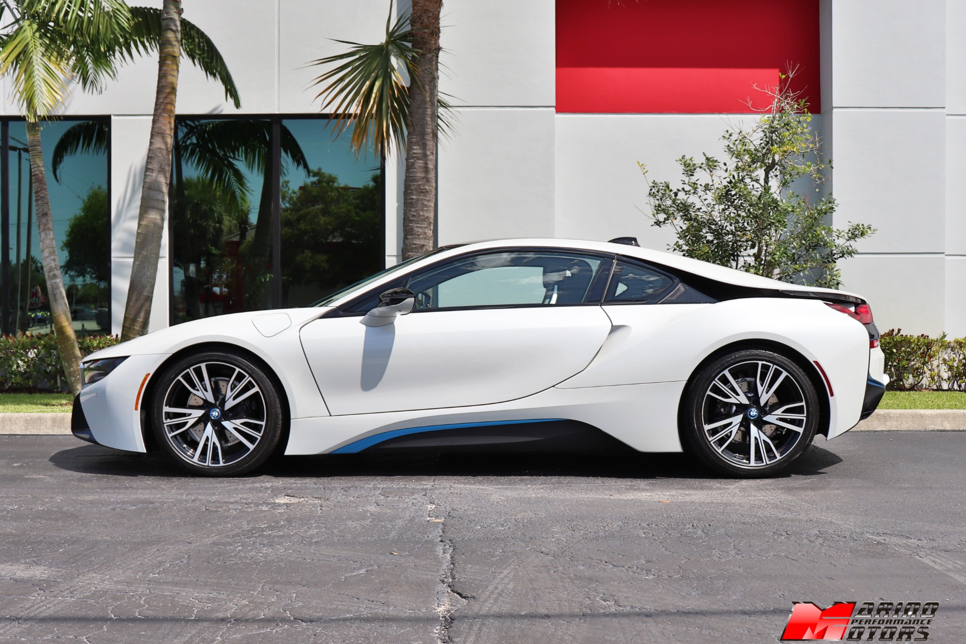 Used-2017-BMW-i8