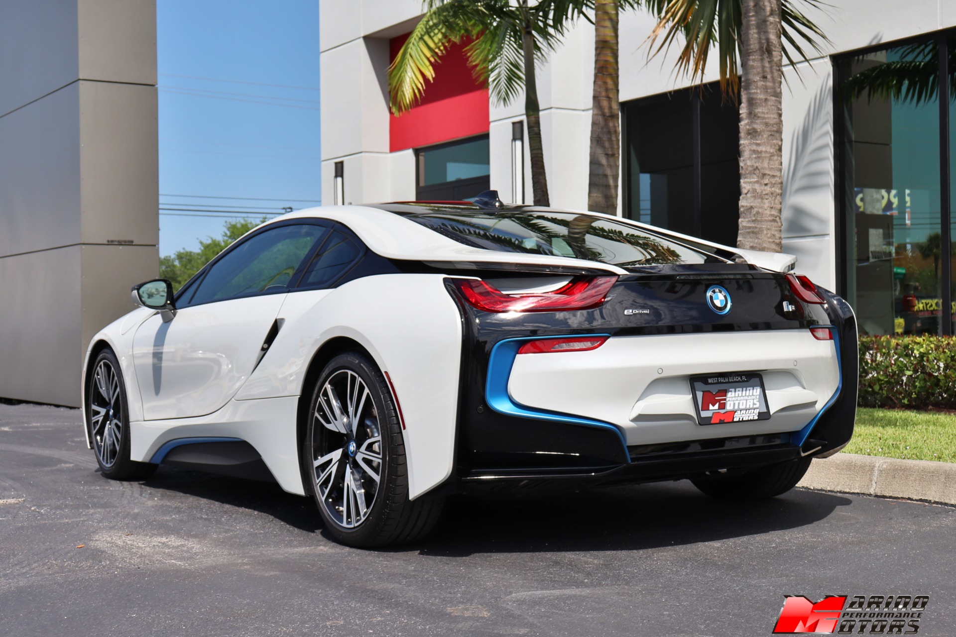 Used-2017-BMW-i8