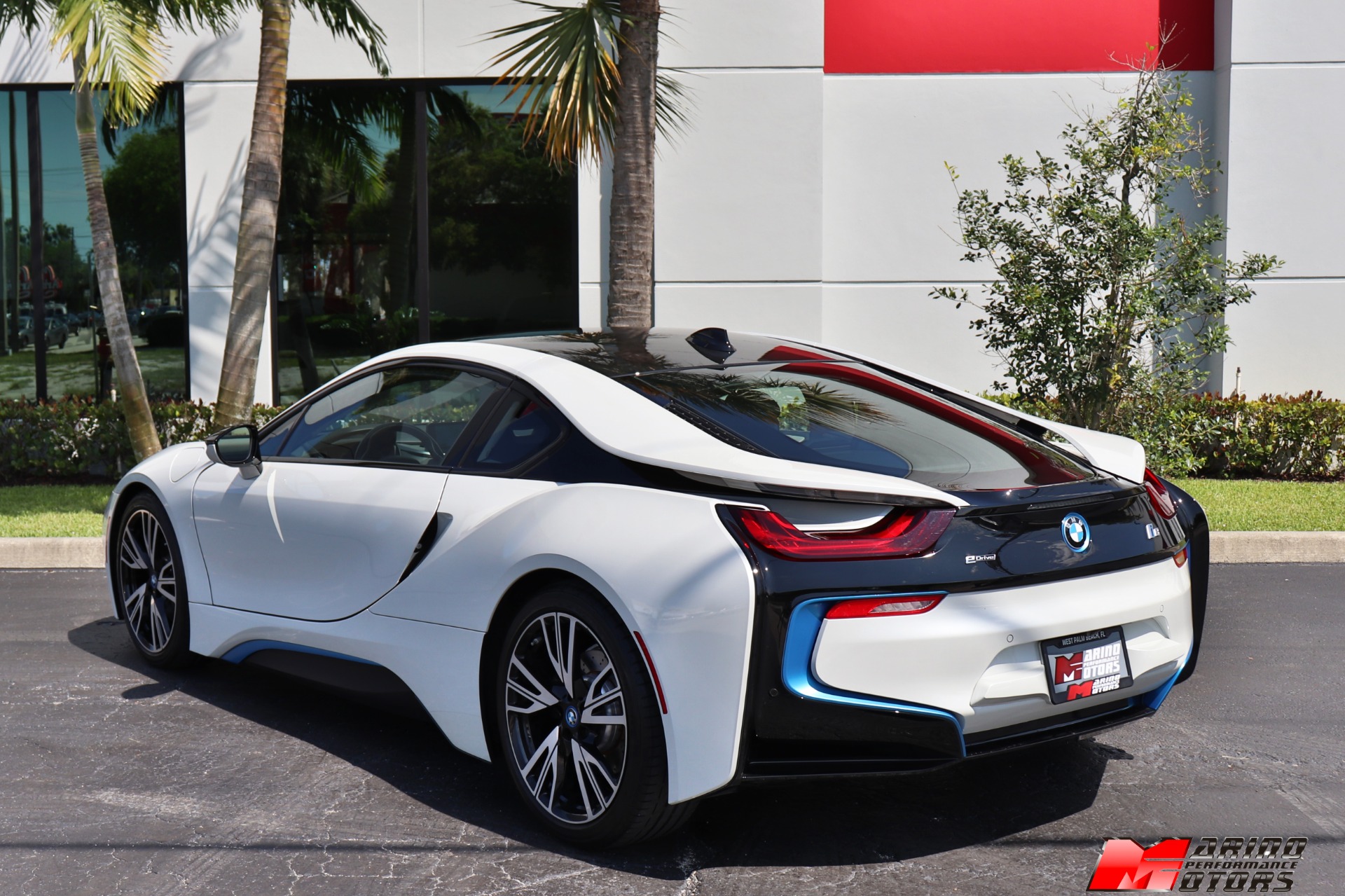 Used-2017-BMW-i8