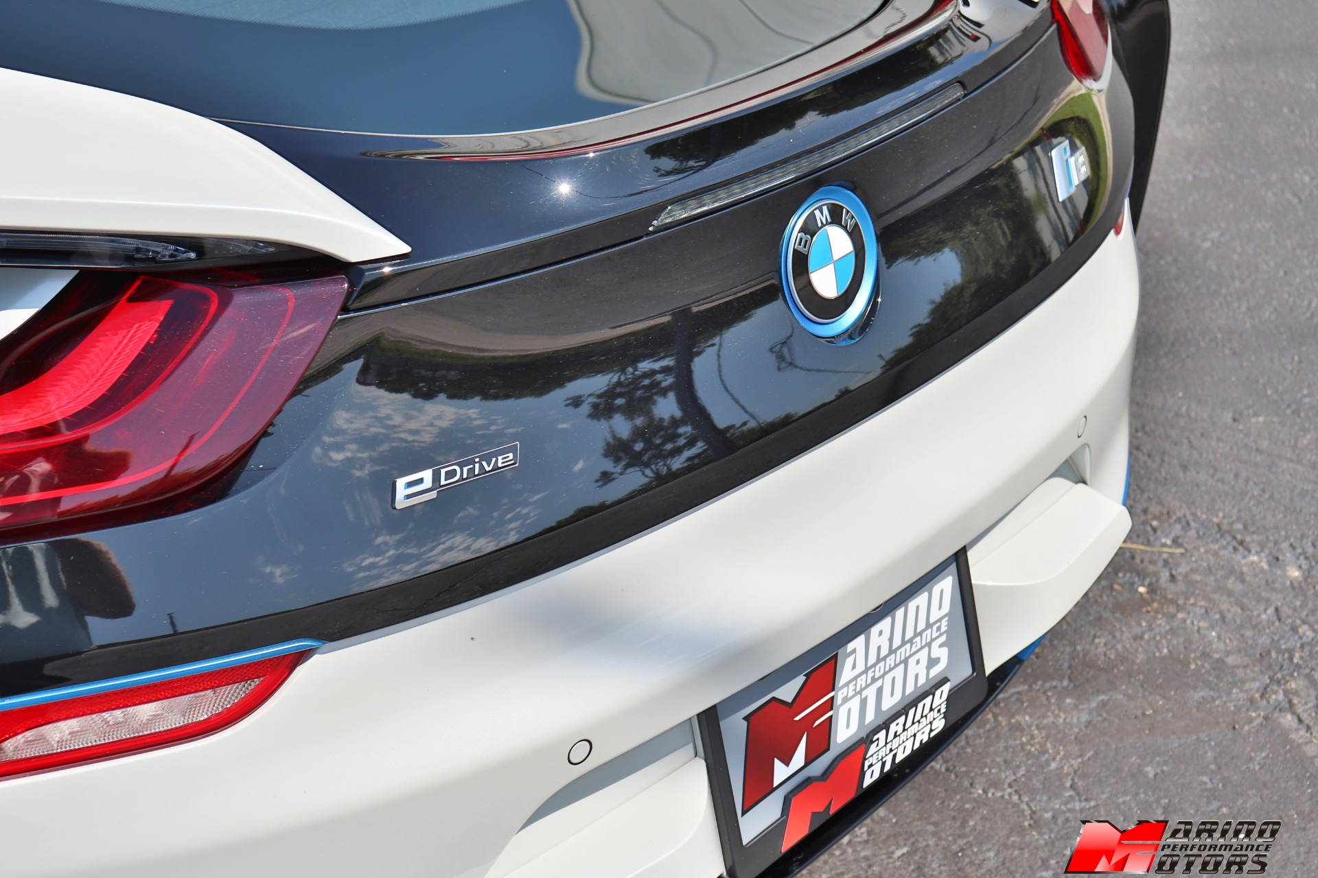 Used-2017-BMW-i8