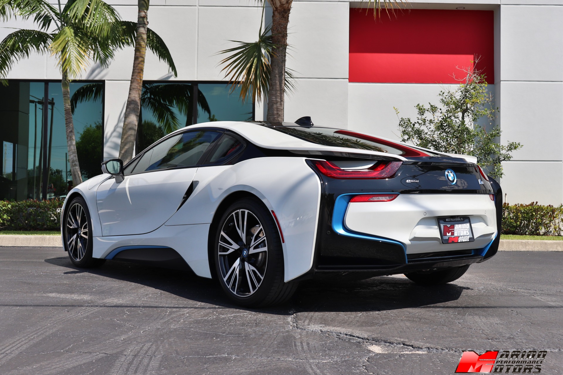Used-2017-BMW-i8