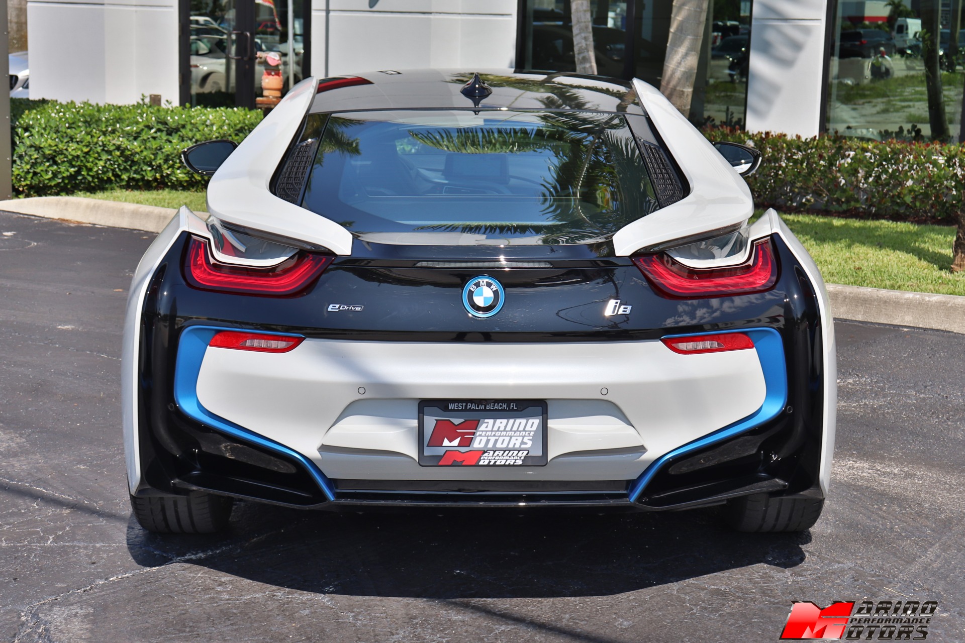 Used-2017-BMW-i8