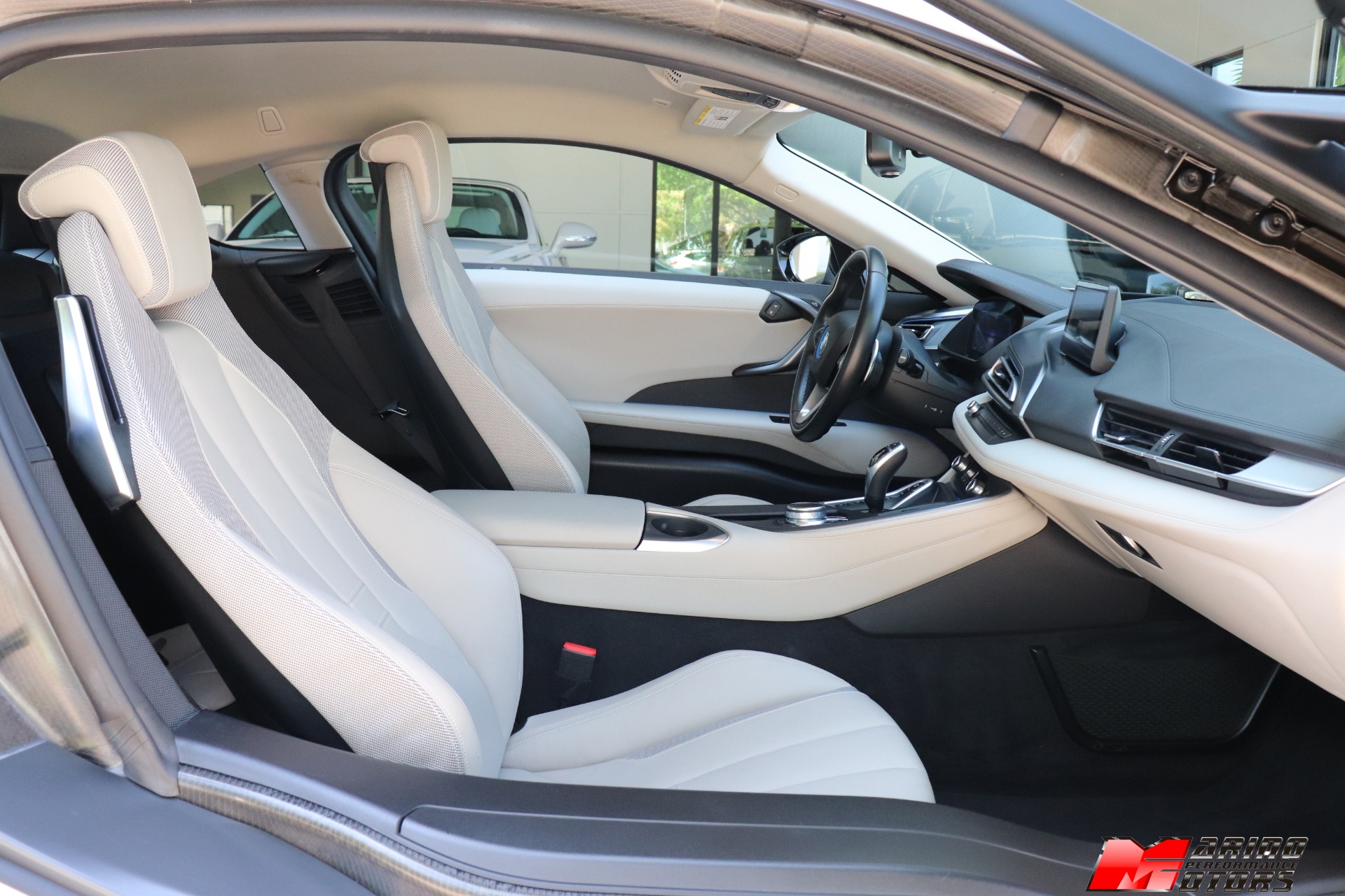 Used-2017-BMW-i8