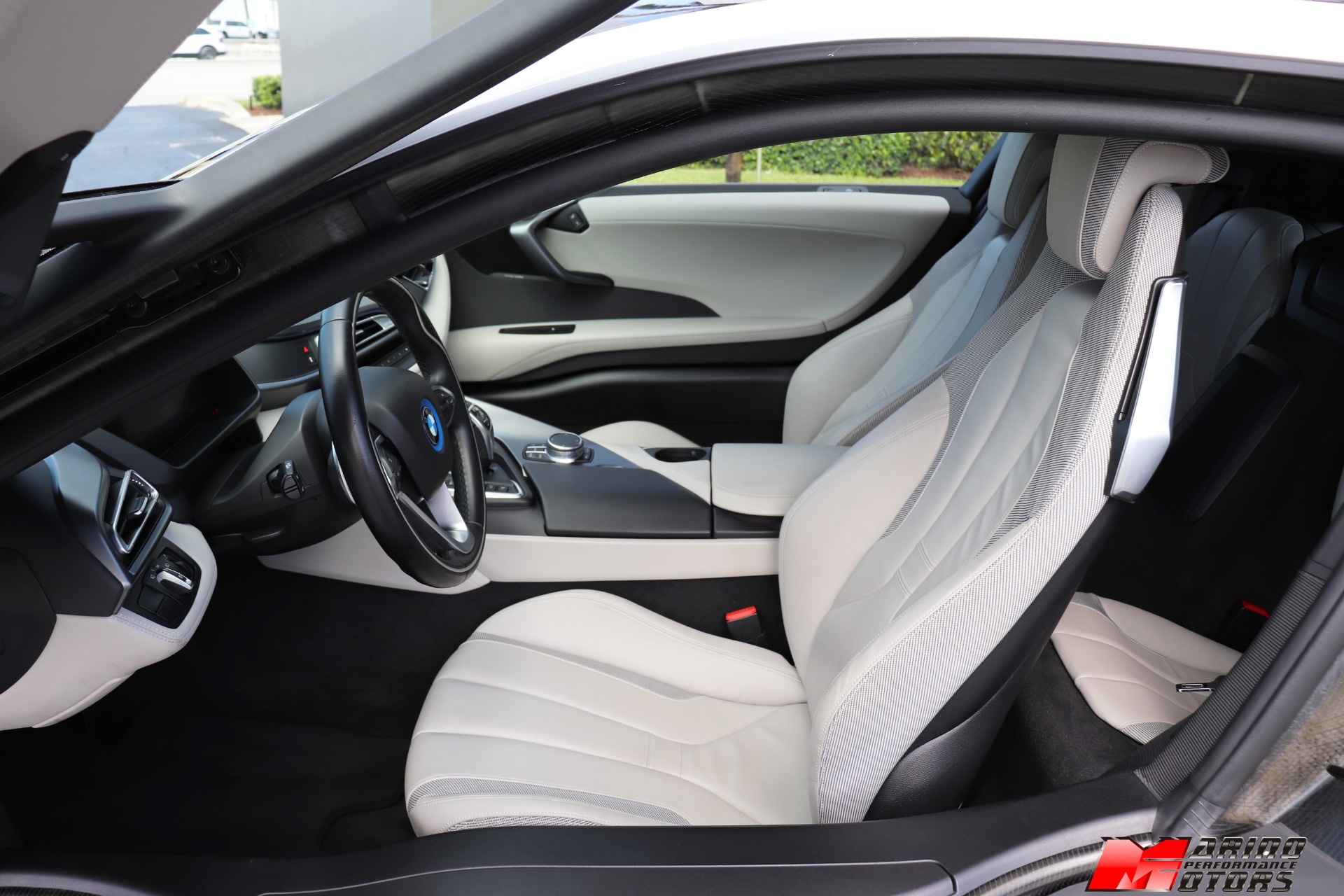 Used-2017-BMW-i8