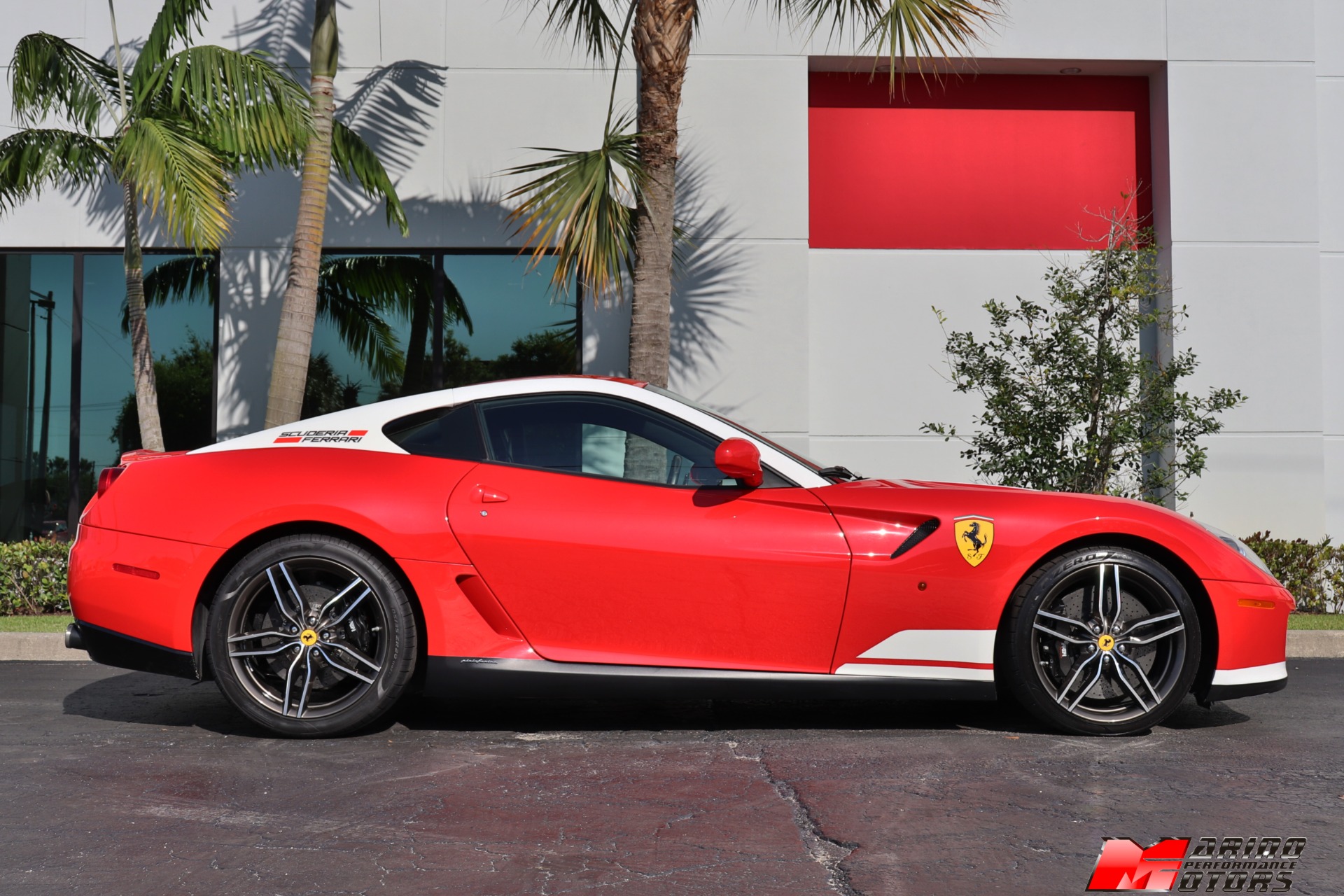 Used-2011-Ferrari-599-GTB-Fiorano-60-F1-Alonso-Final-Edition-HGTE