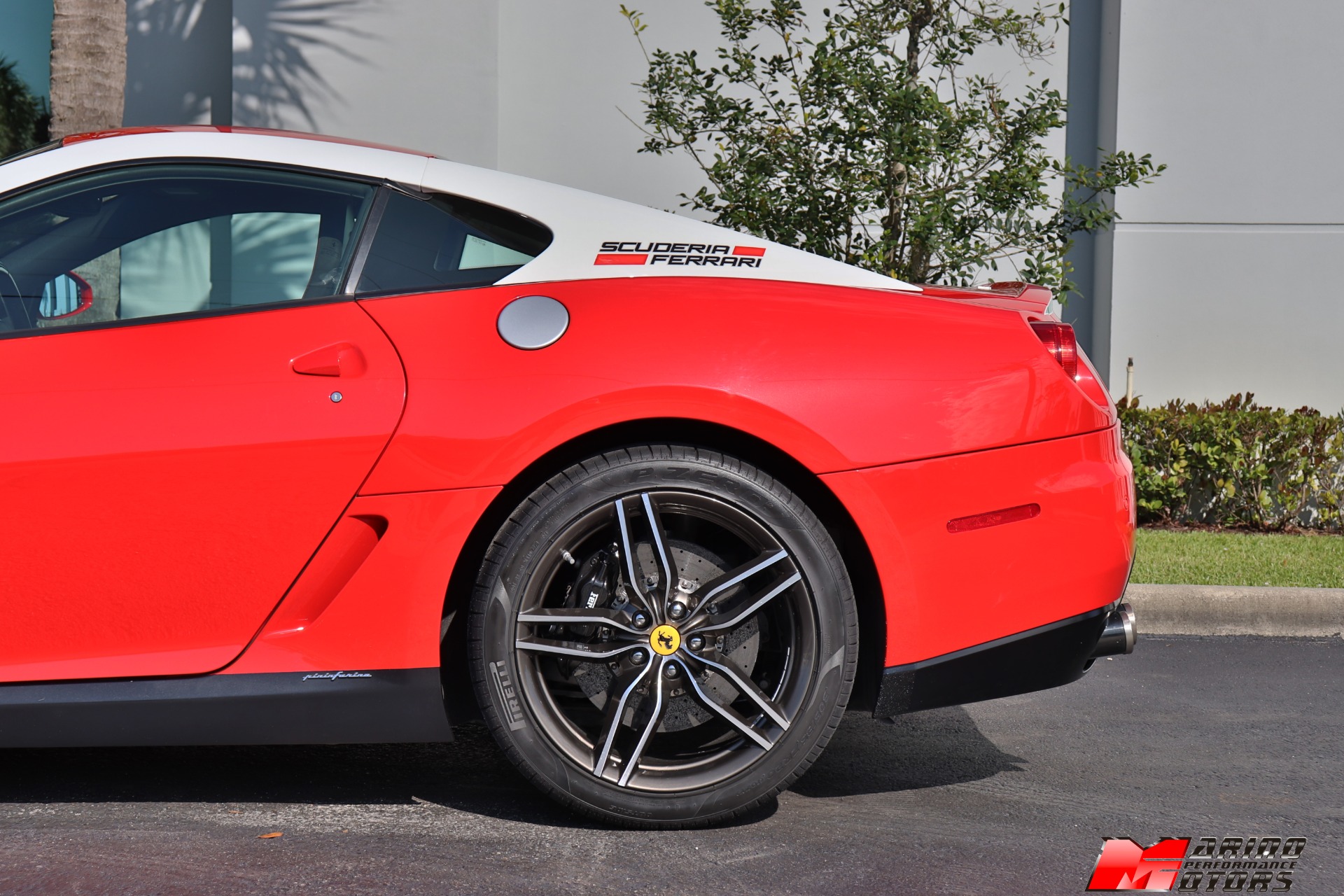 Used-2011-Ferrari-599-GTB-Fiorano-60-F1-Alonso-Final-Edition-HGTE