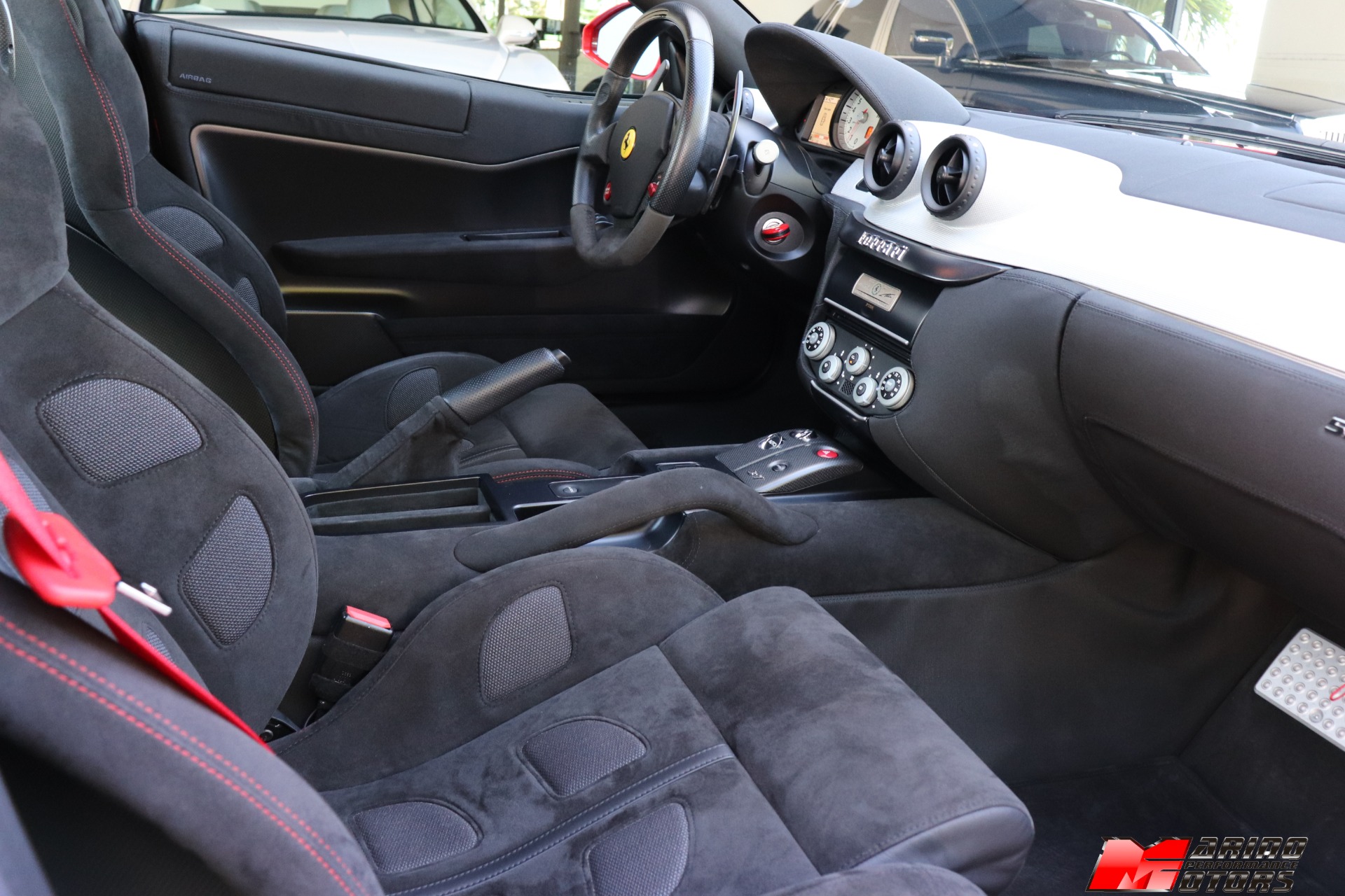 Used-2011-Ferrari-599-GTB-Fiorano-60-F1-Alonso-Final-Edition-HGTE