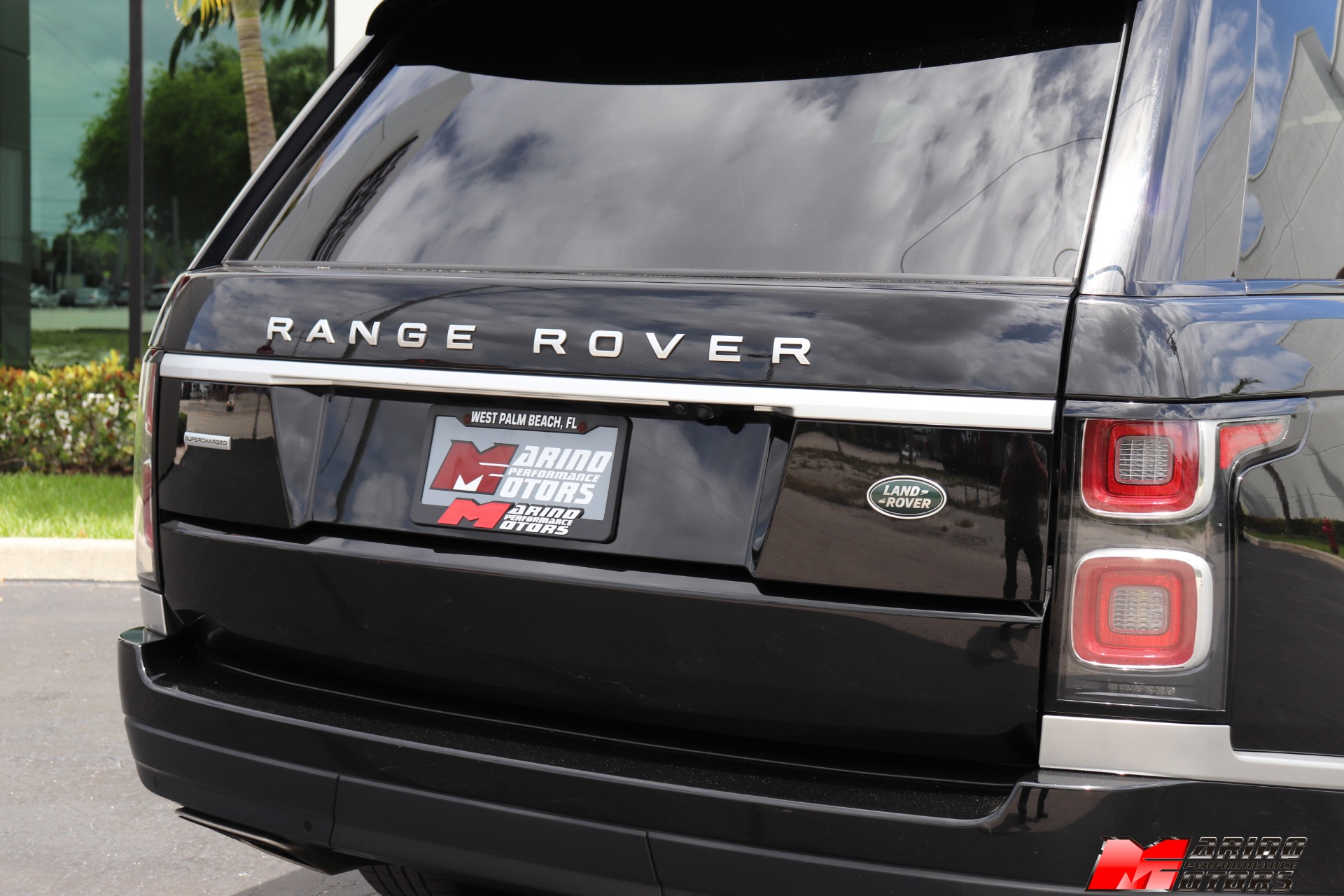 Used-2019-Land-Rover-Range-Rover-Supercharged
