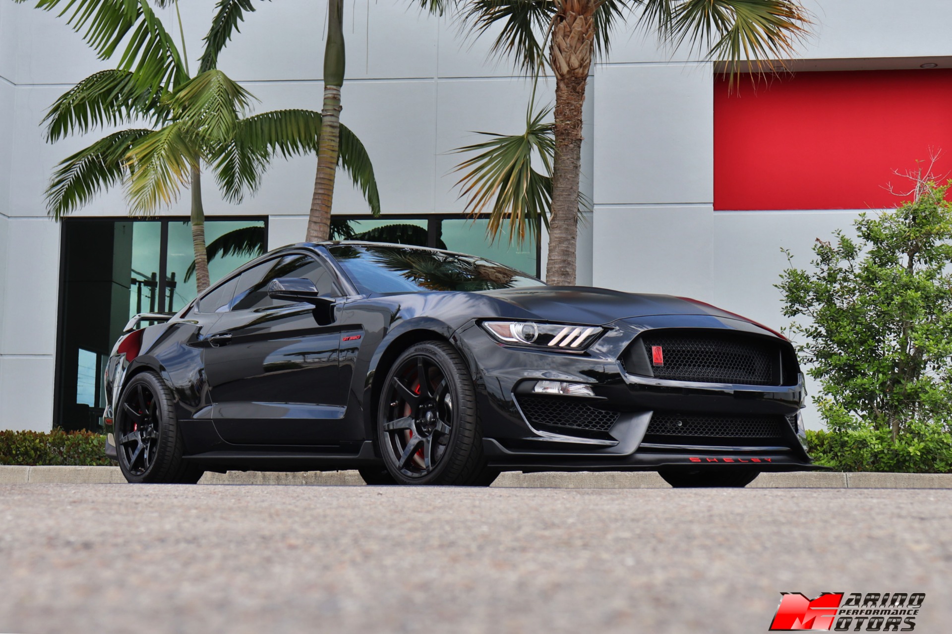 Used-2016-Ford-Mustang-Shelby-GT350R
