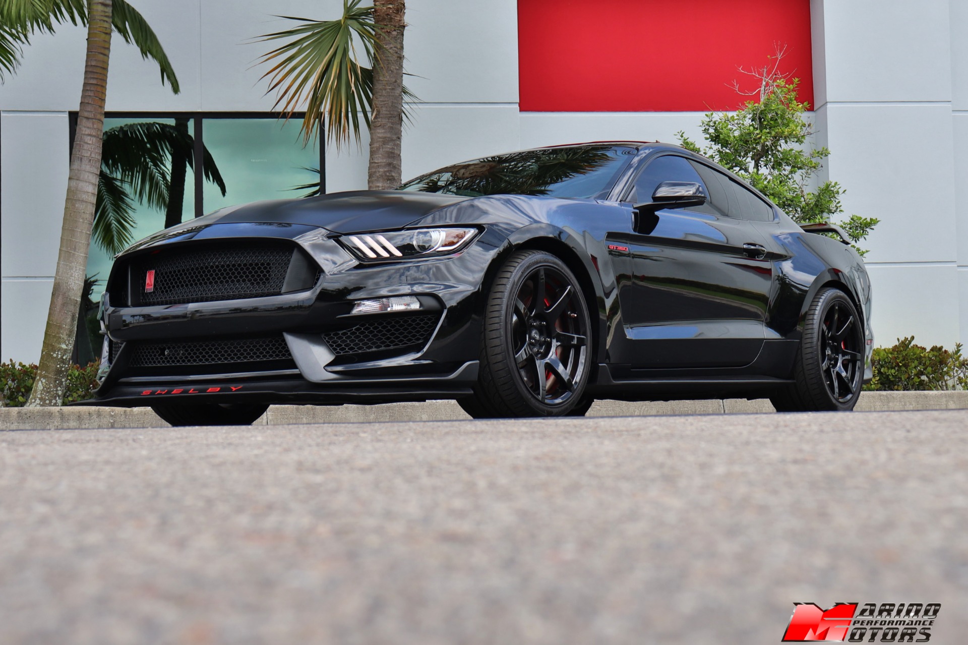Used-2016-Ford-Mustang-Shelby-GT350R