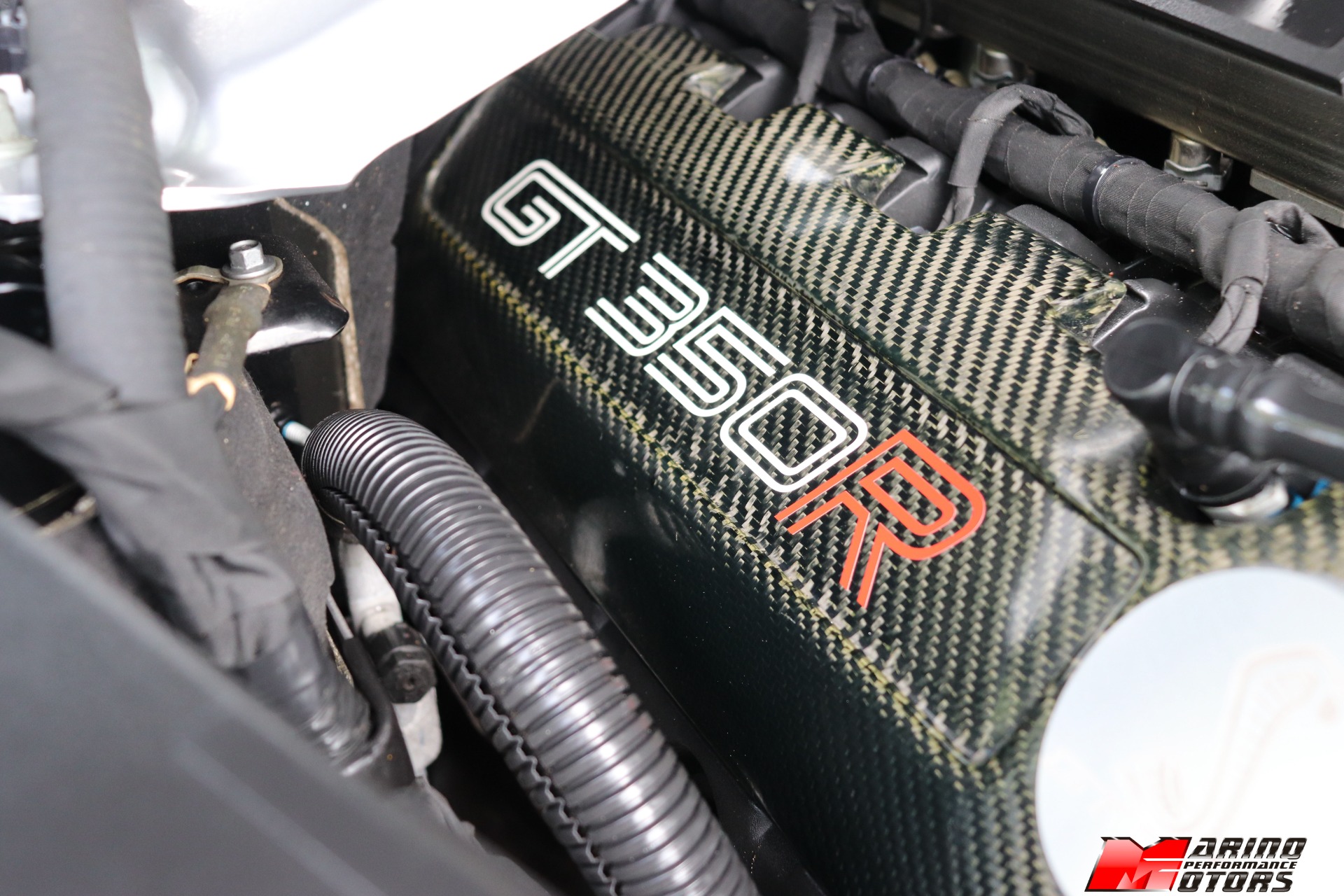 Used-2016-Ford-Mustang-Shelby-GT350R