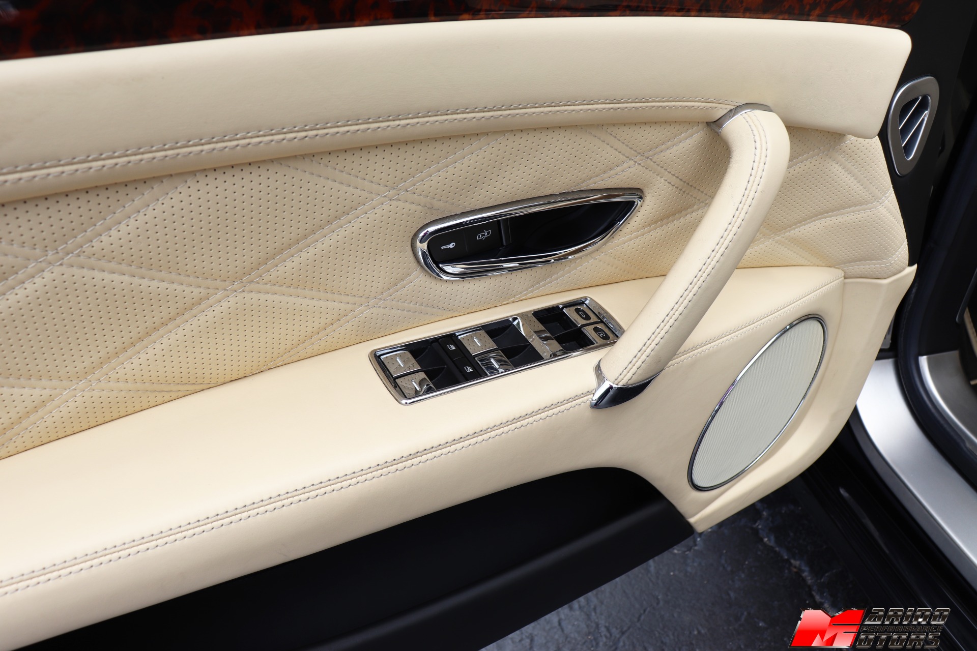 Used-2016-Bentley-Flying-Spur-W12