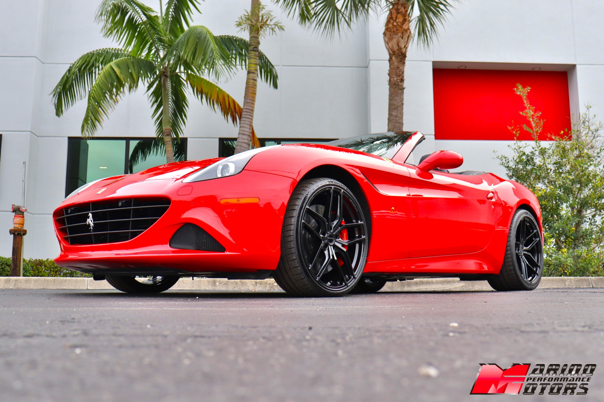 Used-2017-Ferrari-California-T