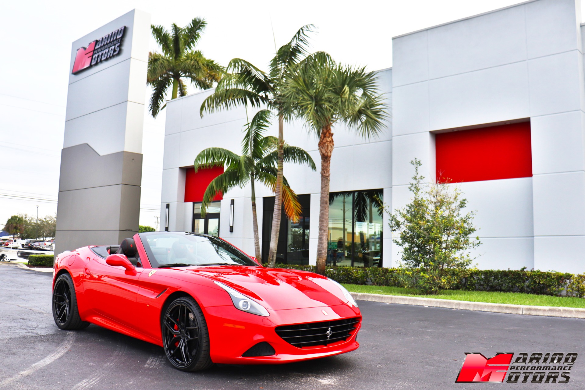 Used-2017-Ferrari-California-T