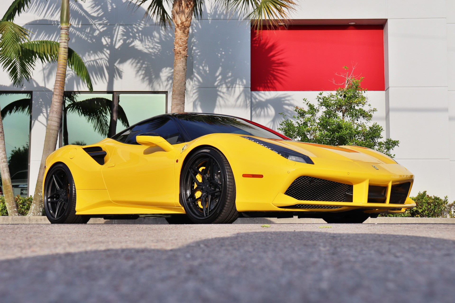Used-2018-Ferrari-488-GTB