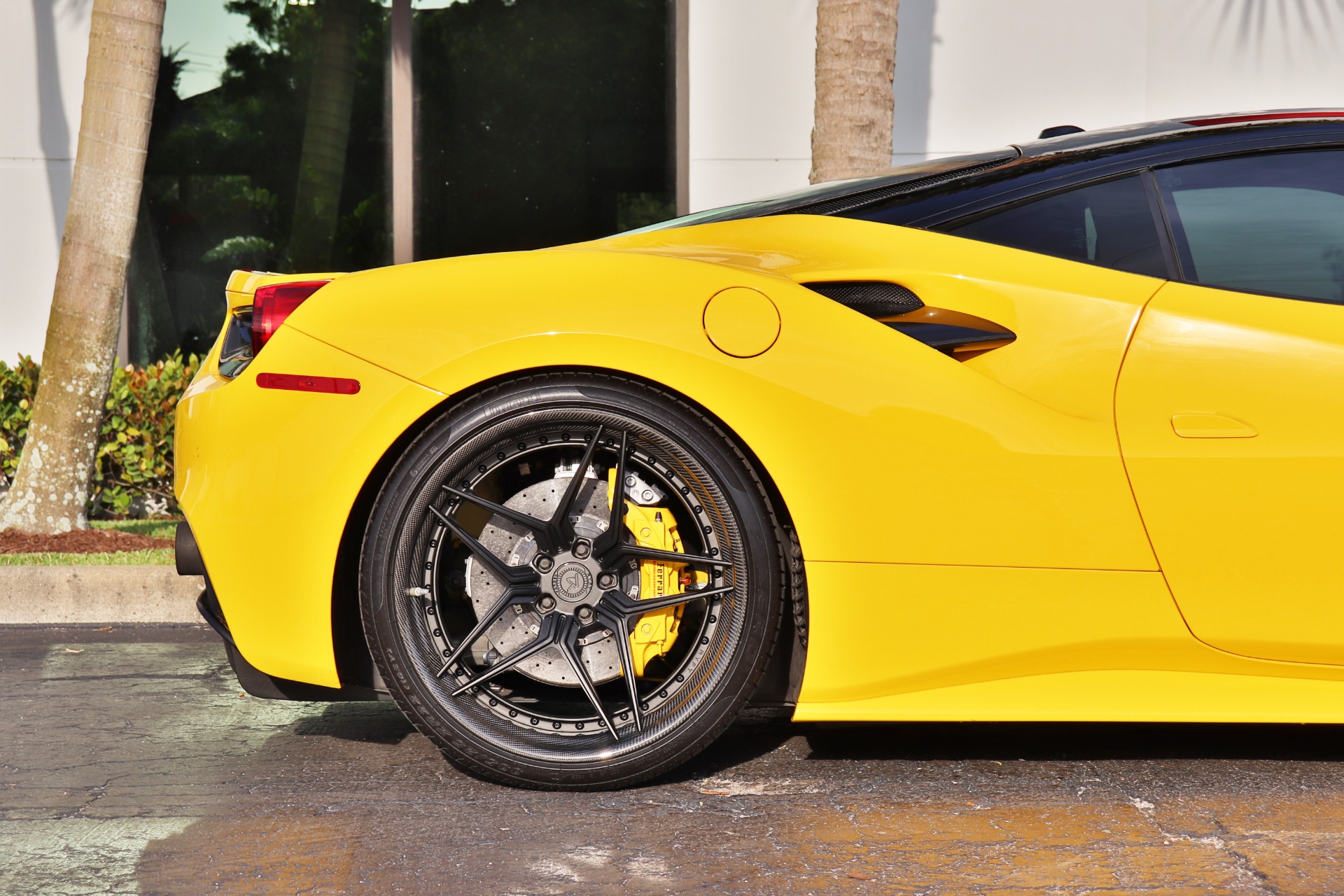 Used-2018-Ferrari-488-GTB
