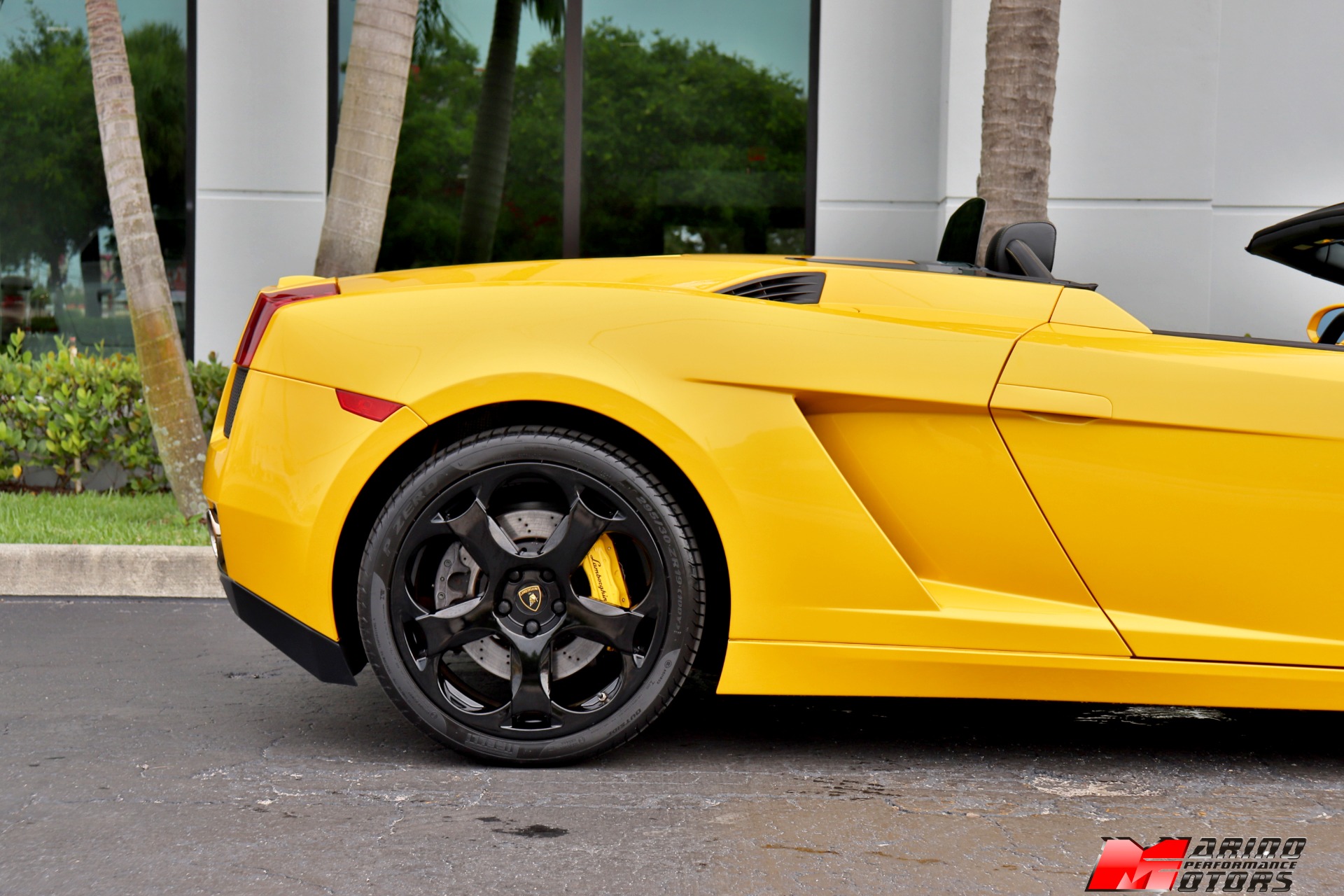 Used-2007-Lamborghini-Gallardo-Spyder