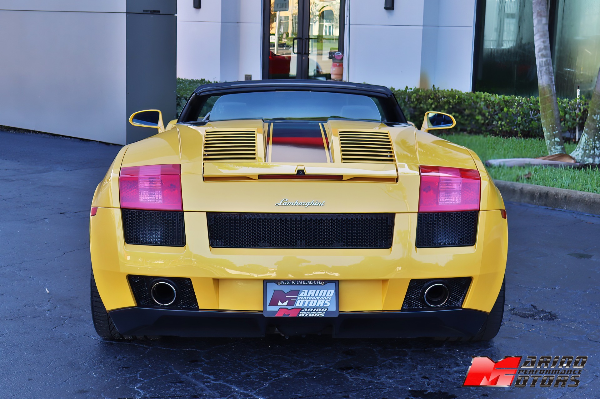 Used-2007-Lamborghini-Gallardo-Spyder