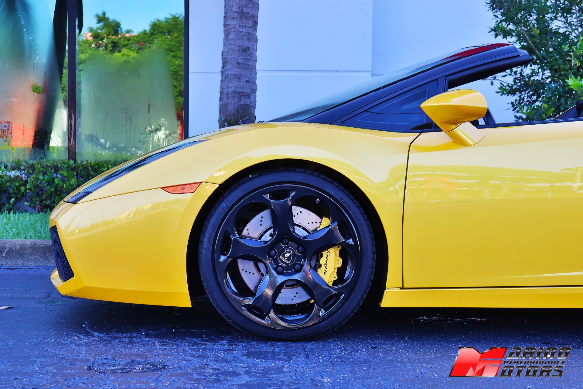 Used-2007-Lamborghini-Gallardo-Spyder