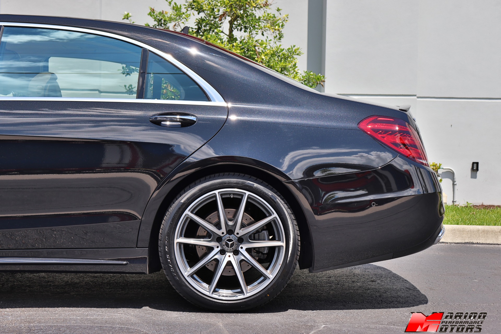 Used-2019-Mercedes-Benz-S-Class-S-560