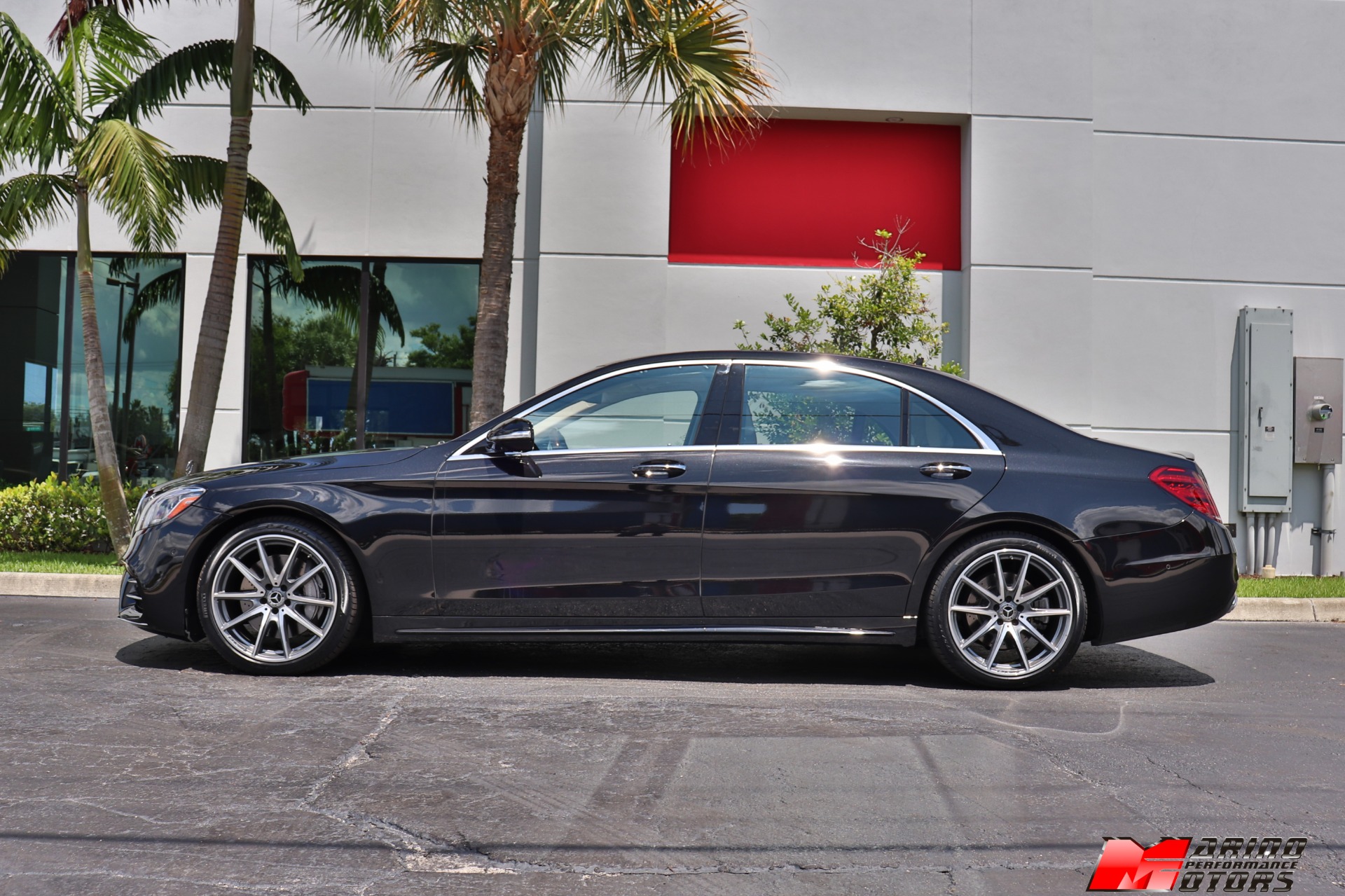 Used-2019-Mercedes-Benz-S-Class-S-560
