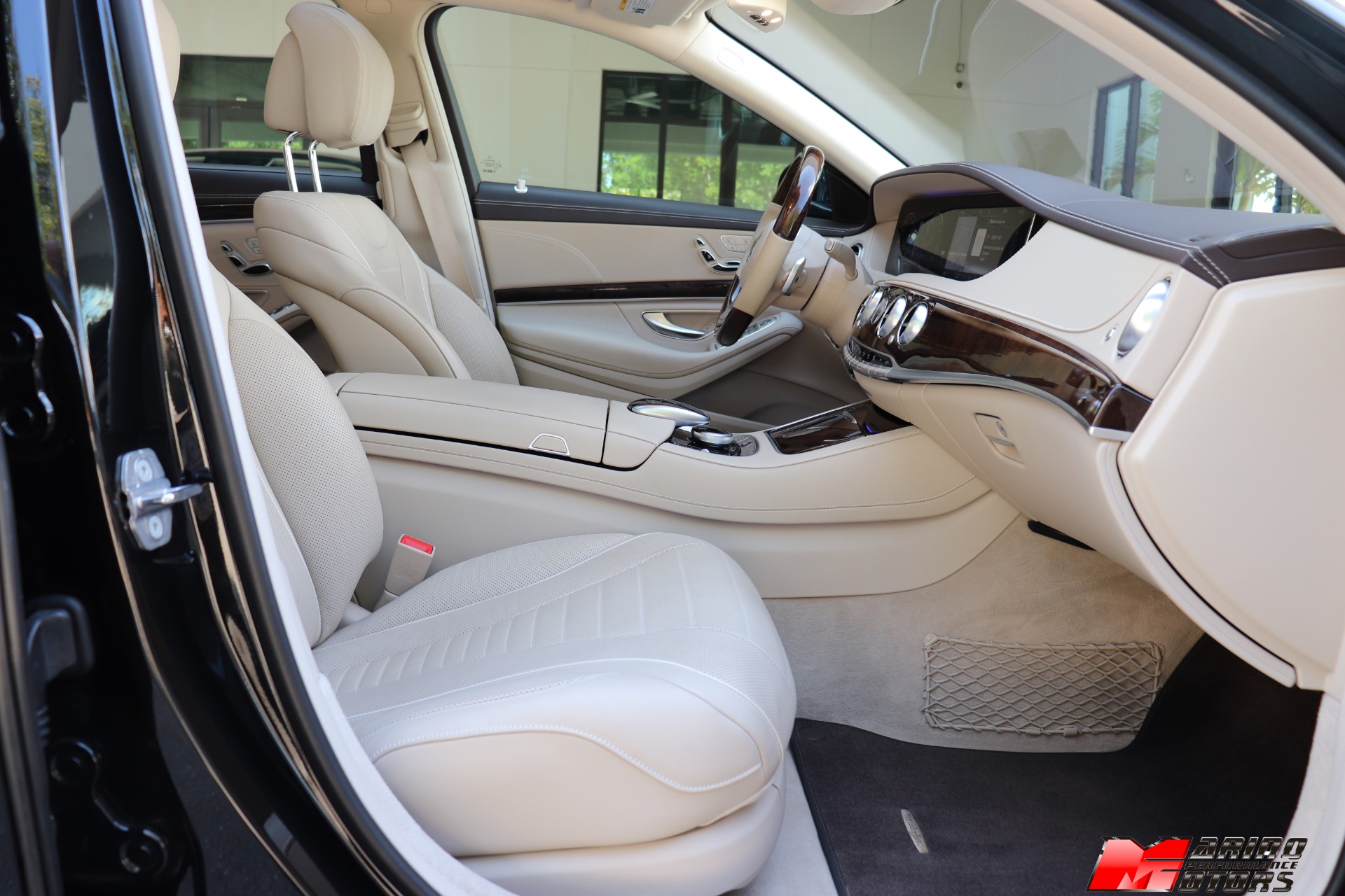 Used-2019-Mercedes-Benz-S-Class-S-560