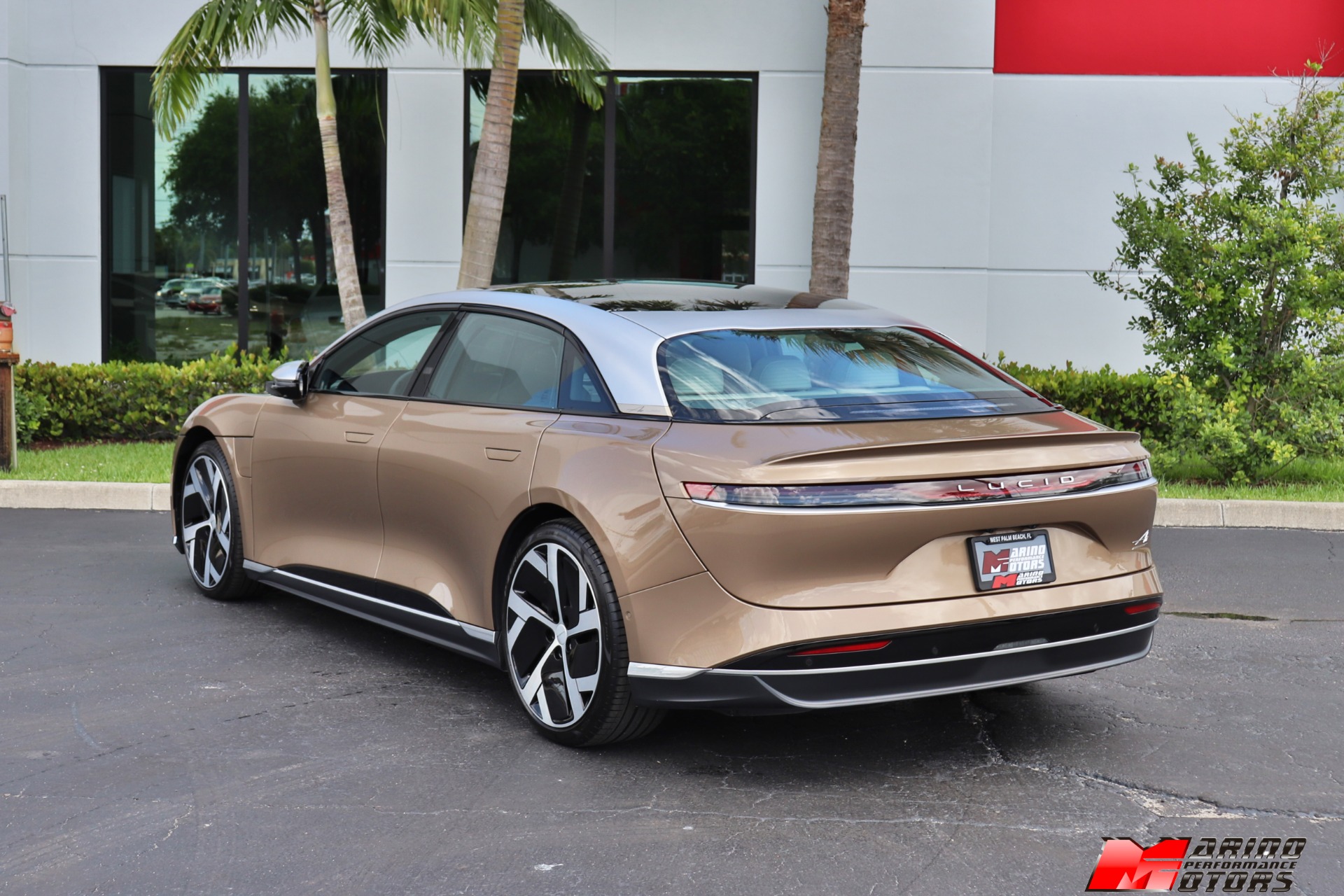 Used-2022-Lucid-Air-Dream-Edition-Performance