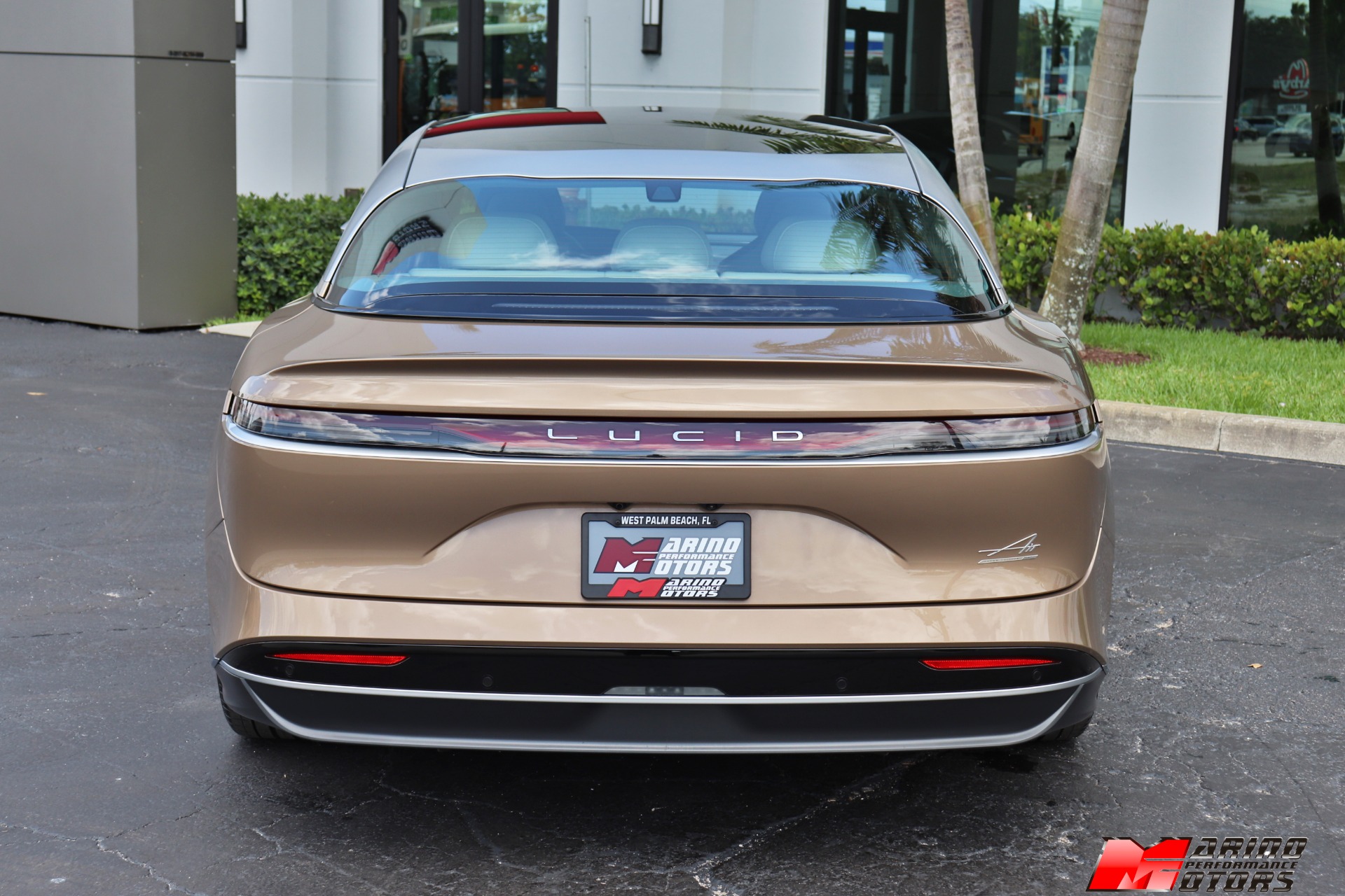 Used-2022-Lucid-Air-Dream-Edition-Performance