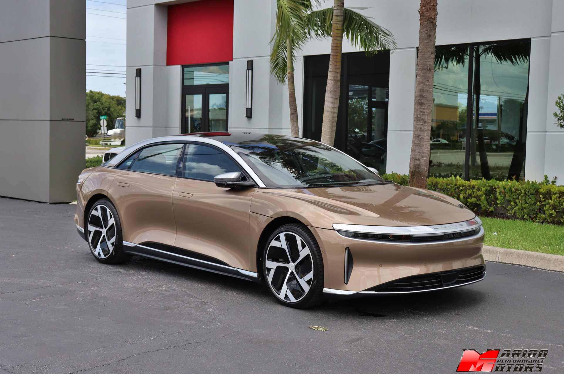 Used-2022-Lucid-Air-Dream-Edition-Performance