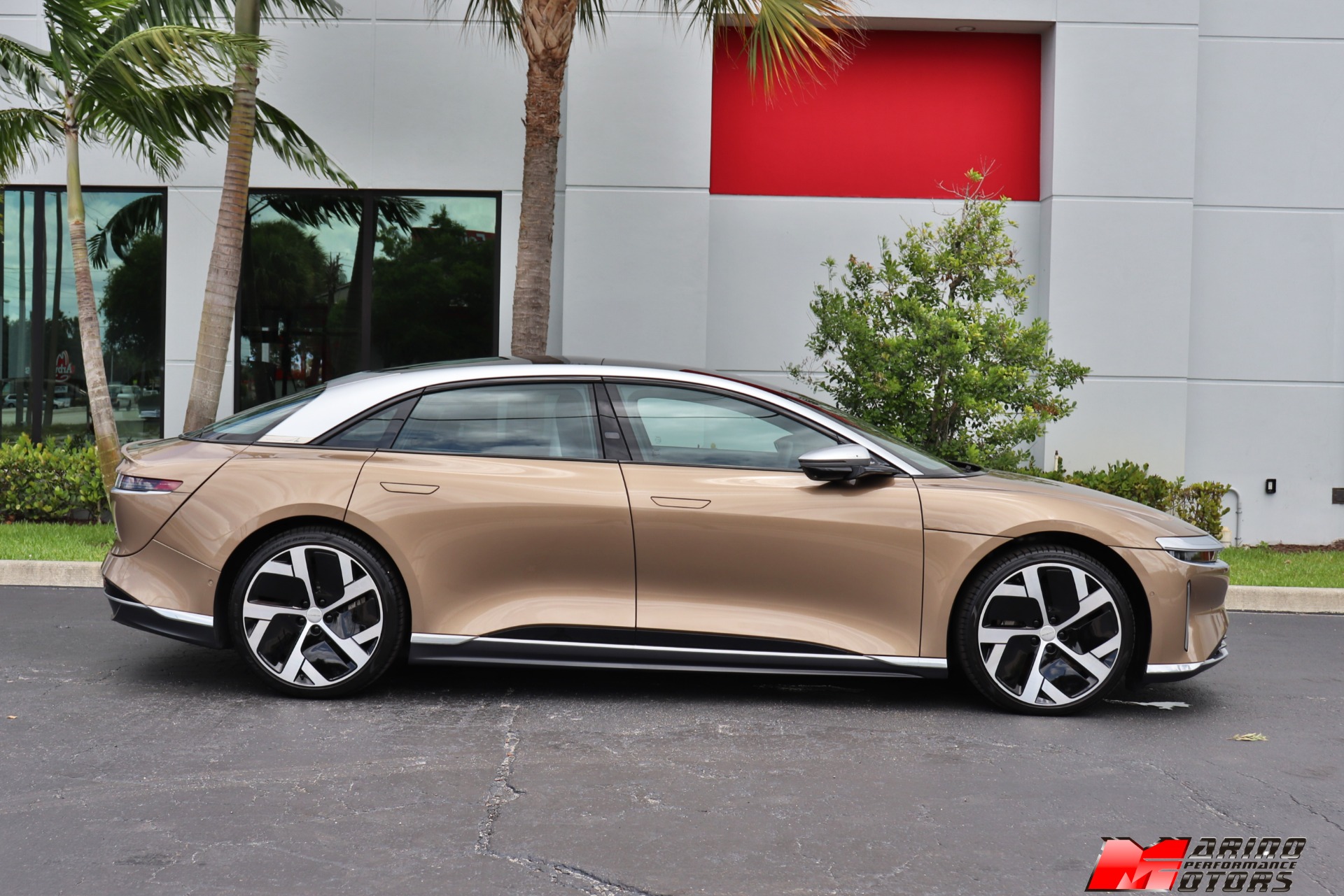 Used-2022-Lucid-Air-Dream-Edition-Performance