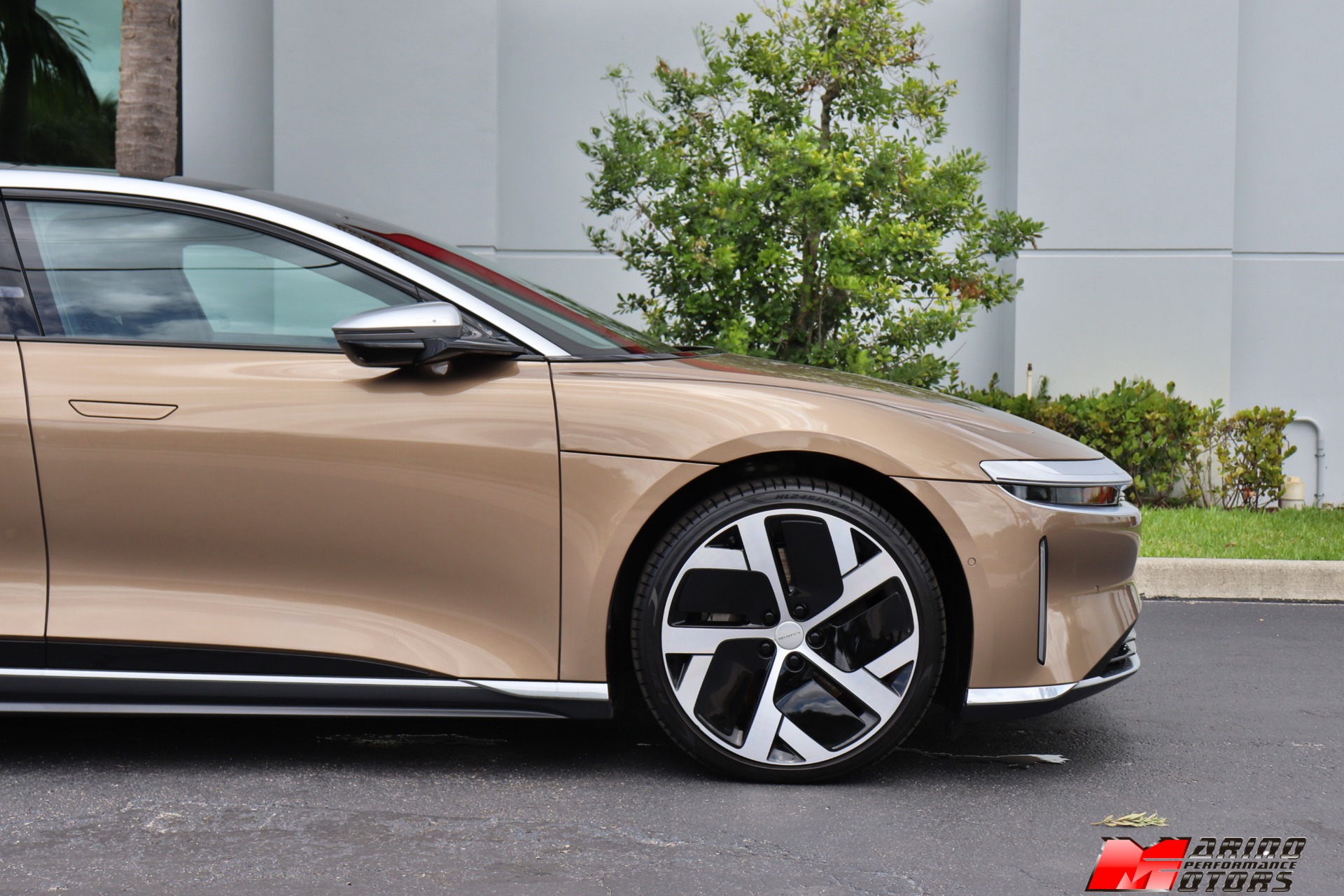 Used-2022-Lucid-Air-Dream-Edition-Performance