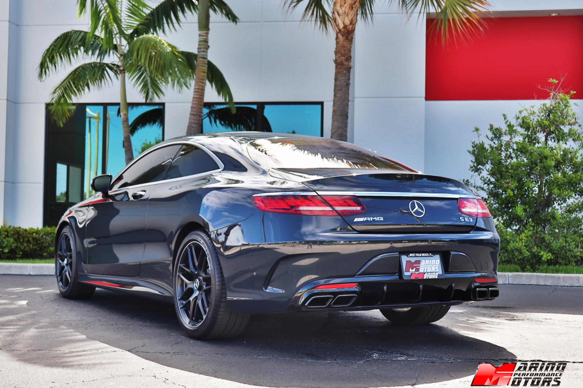 Used-2019-Mercedes-Benz-S-Class-AMG-S-63