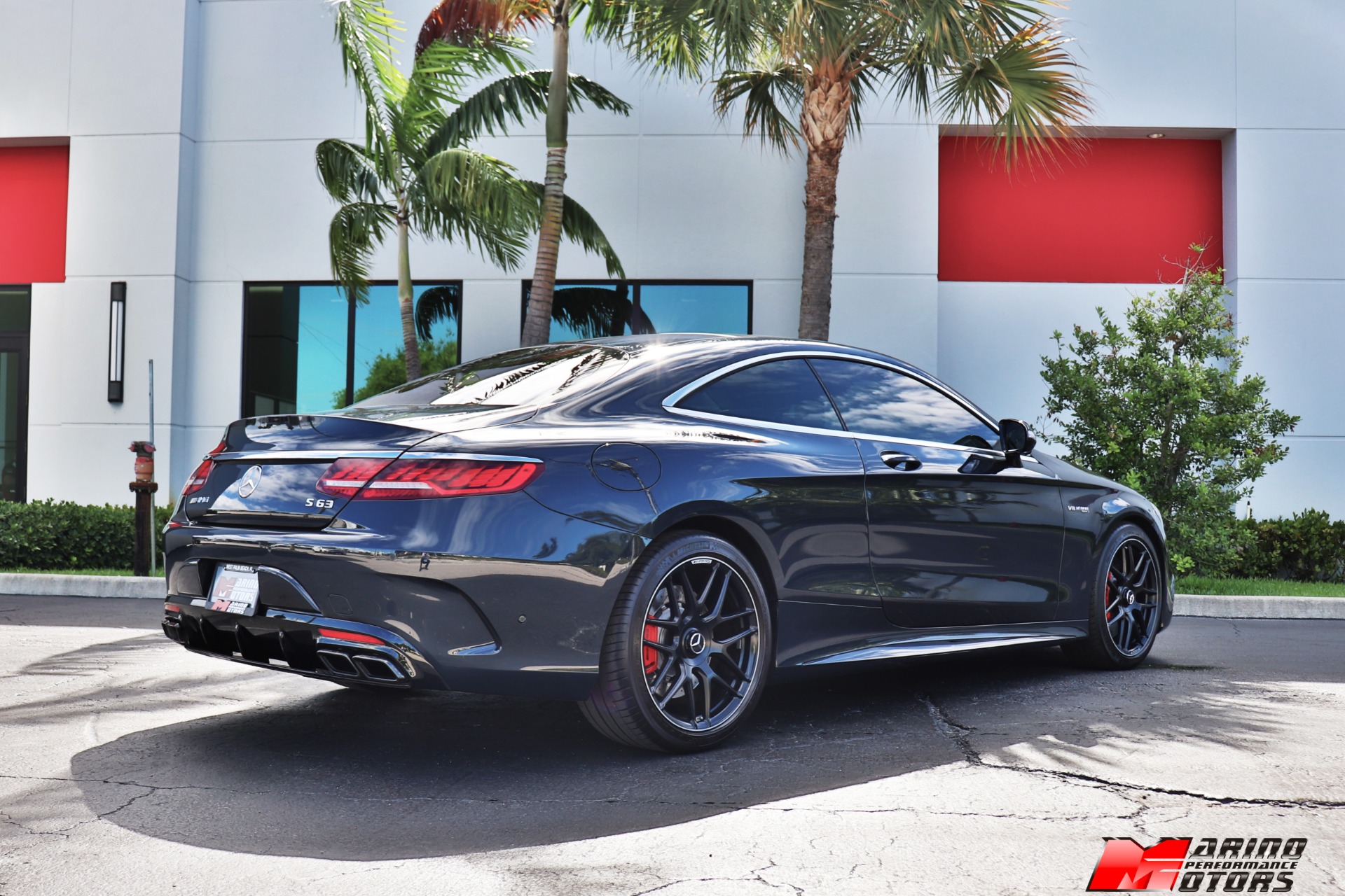Used-2019-Mercedes-Benz-S-Class-AMG-S-63