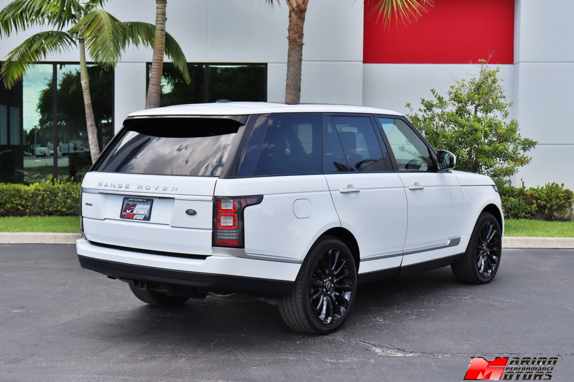 Used-2015-Land-Rover-Range-Rover-Autobiography