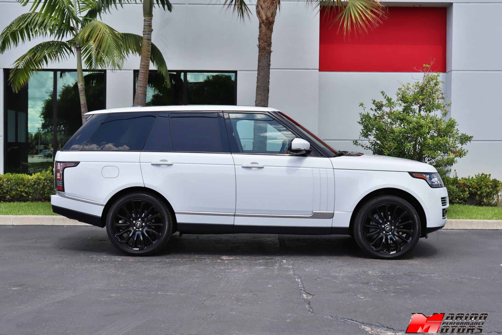 Used-2015-Land-Rover-Range-Rover-Autobiography