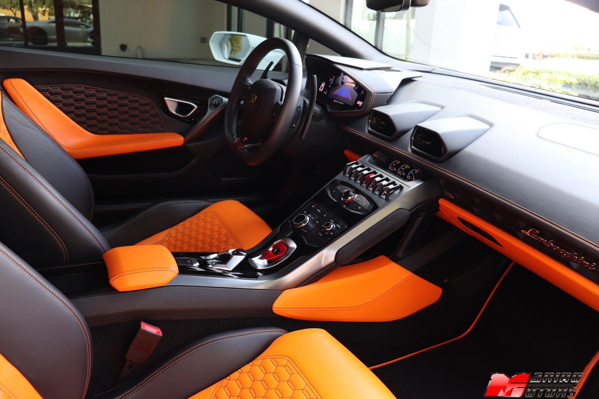 Used-2018-Lamborghini-Huracan-LP-580-2