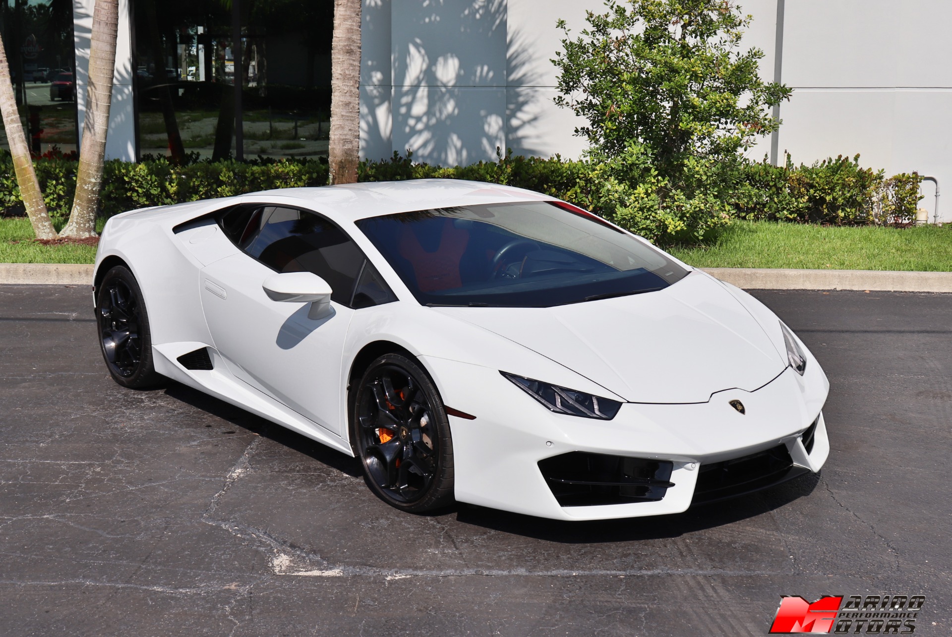 Used-2018-Lamborghini-Huracan-LP-580-2