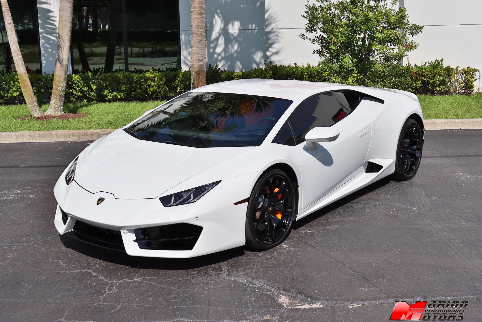 Used-2018-Lamborghini-Huracan-LP-580-2